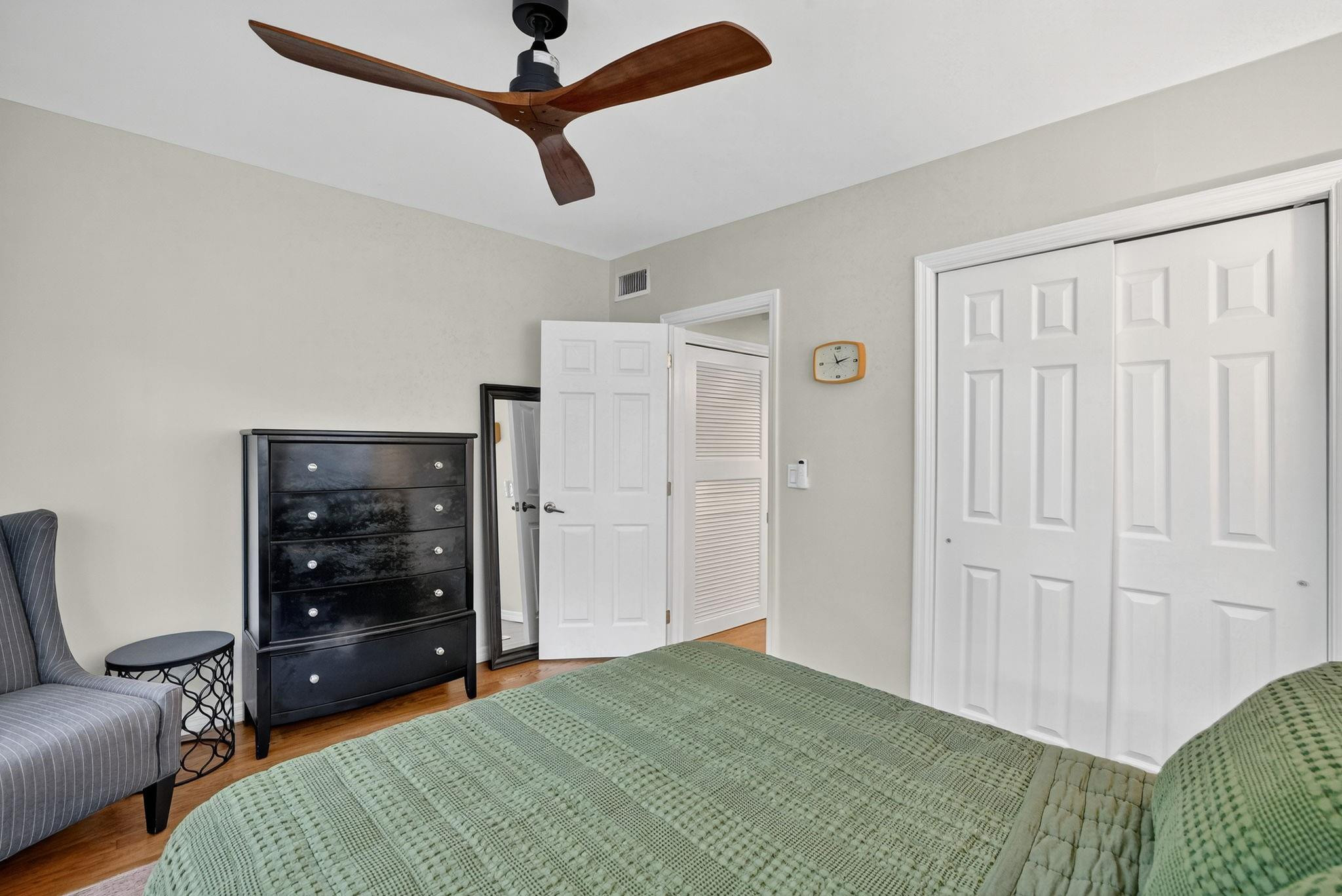 2625 NE 16th Ave