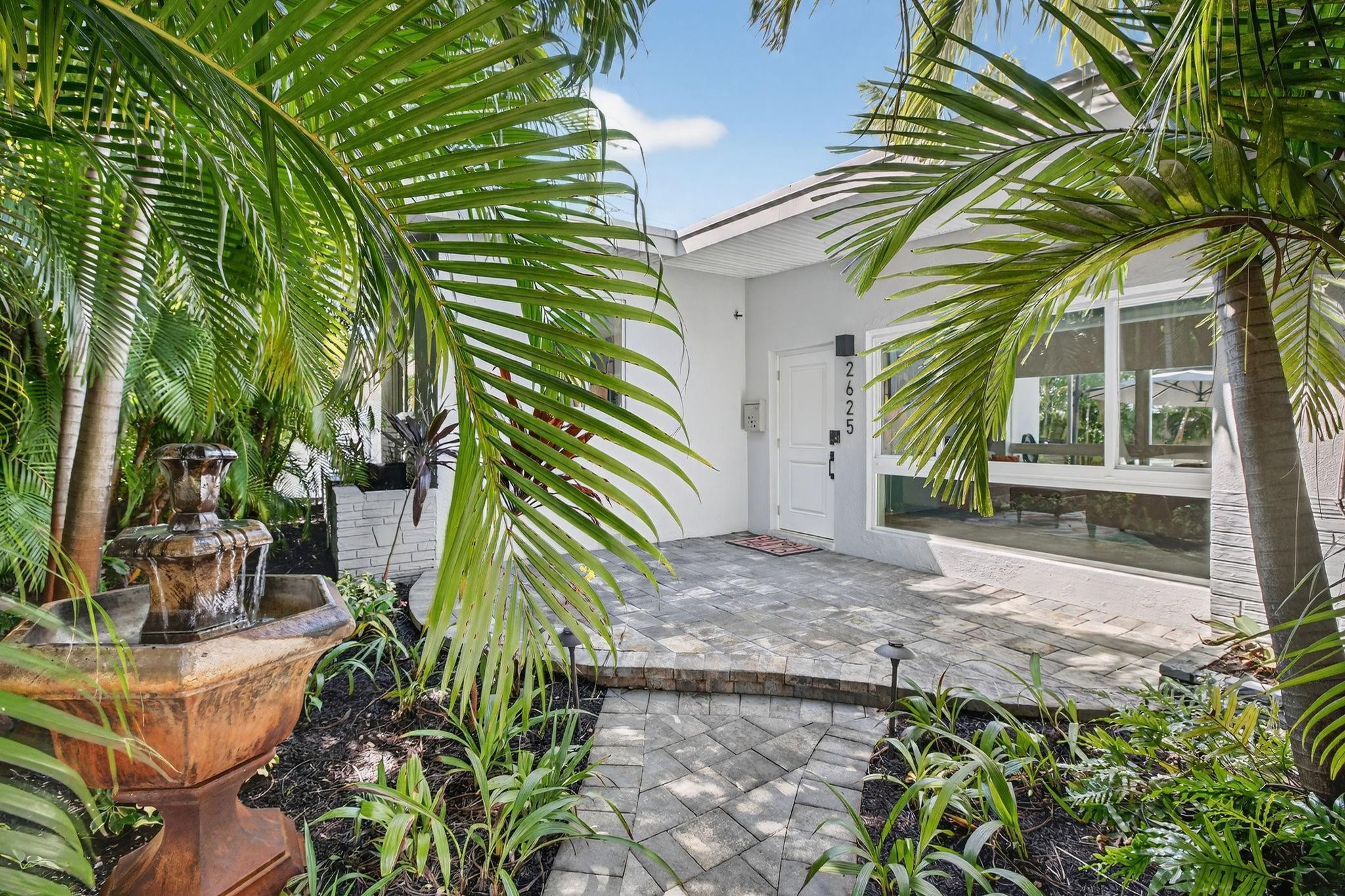 2625 NE 16th Ave
