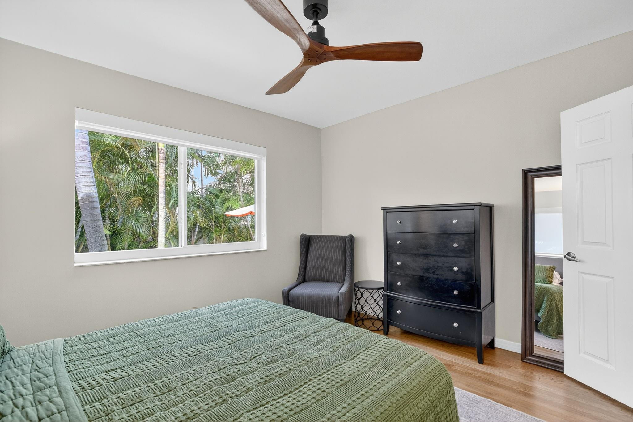 2625 NE 16th Ave