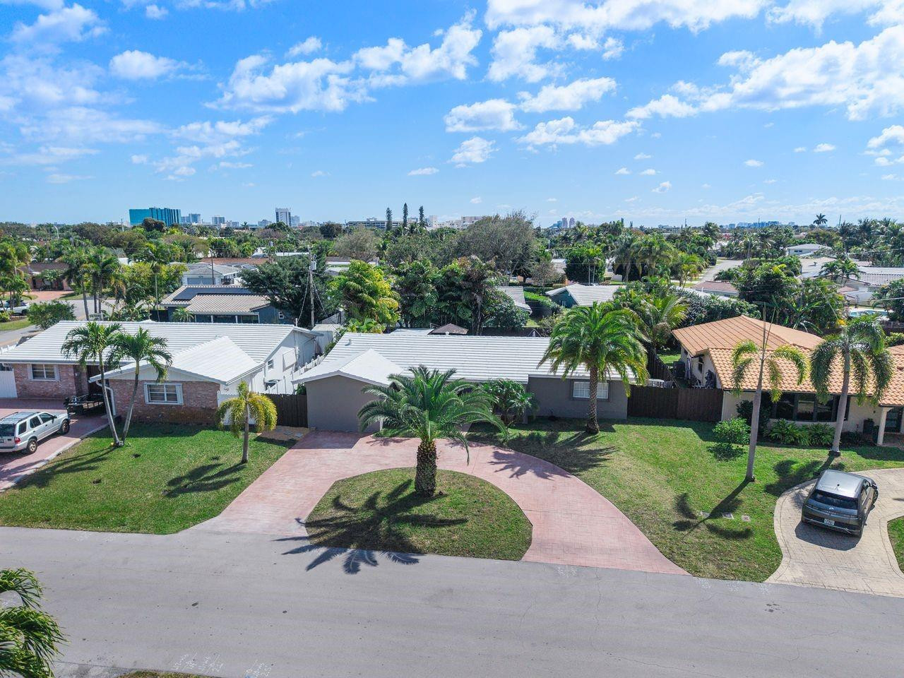 1530 NE 53rd Street