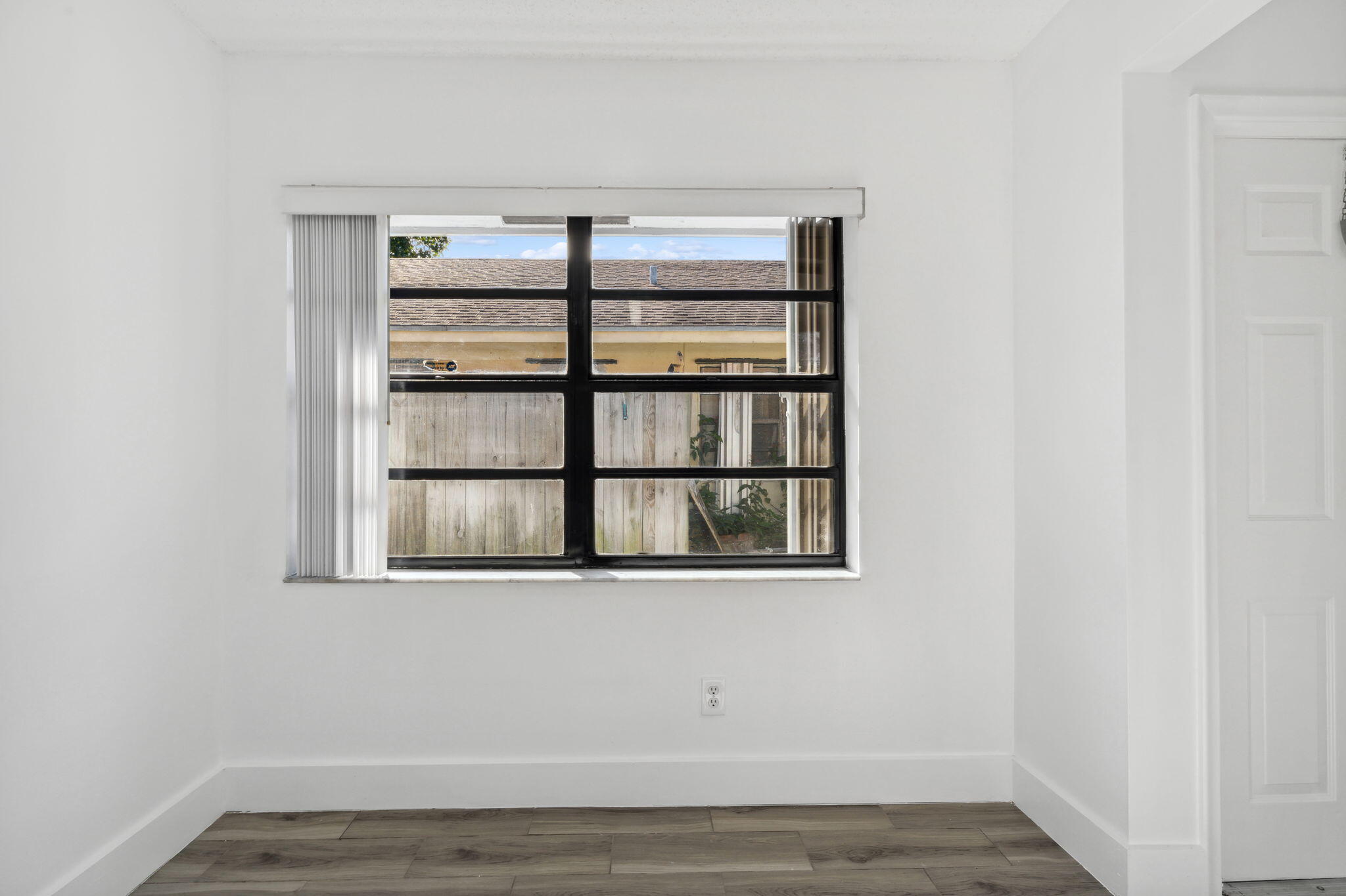 1390 Summit Run Circle