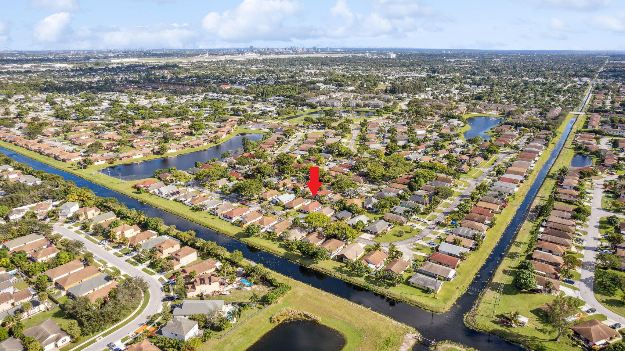 1390 Summit Run Circle