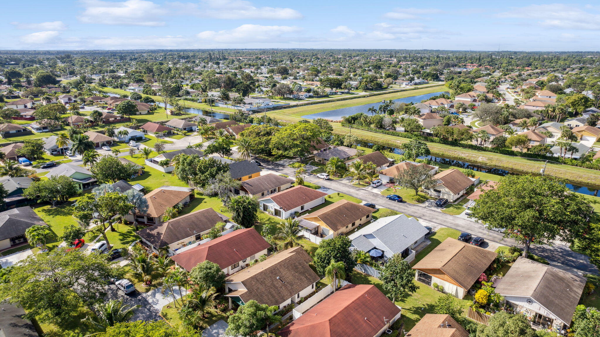 1390 Summit Run Circle