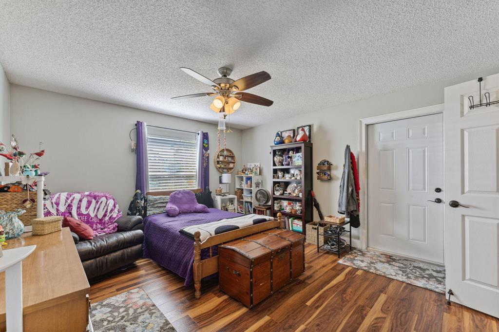 866 SW Abingdon Avenue