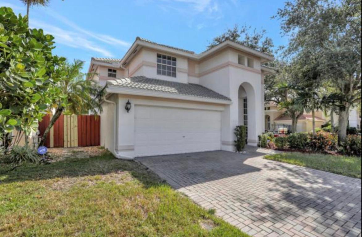 2600 NW 68th Terrace