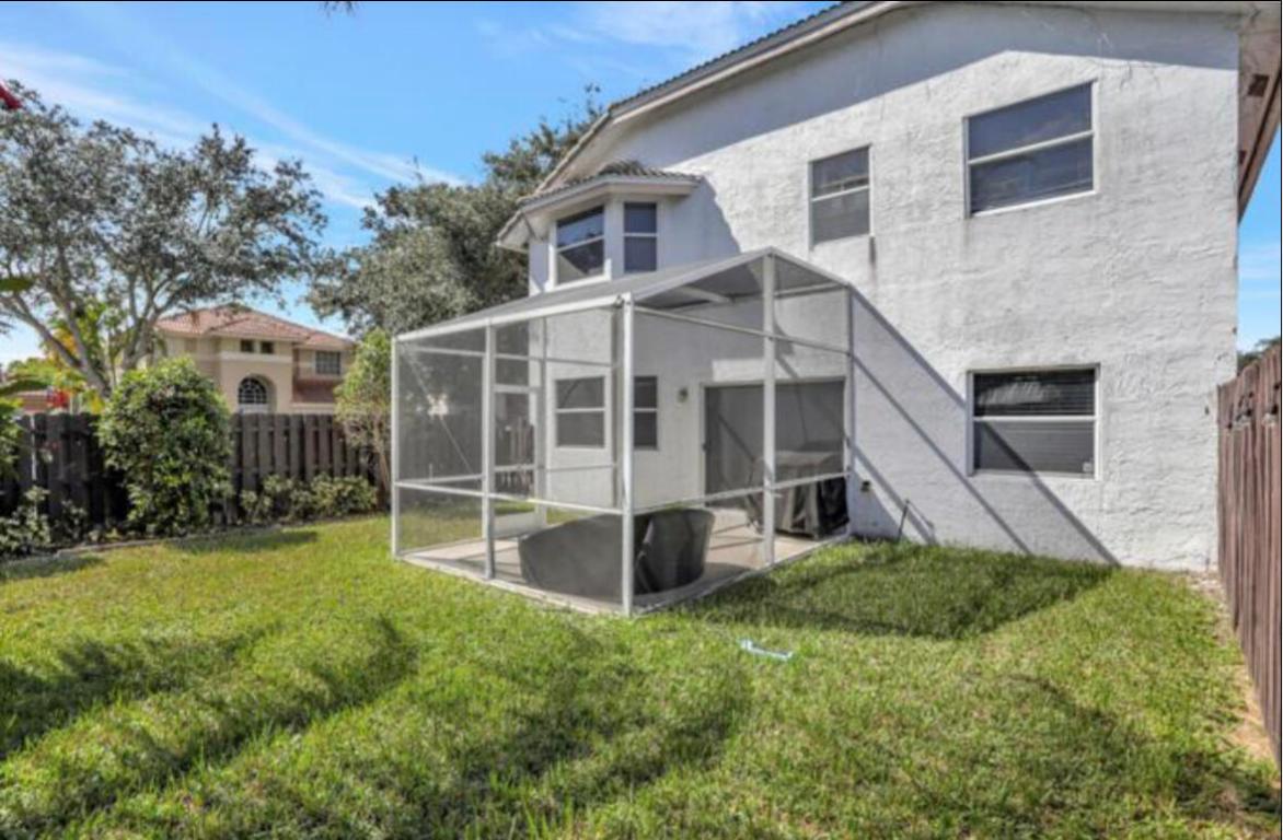 2600 NW 68th Terrace