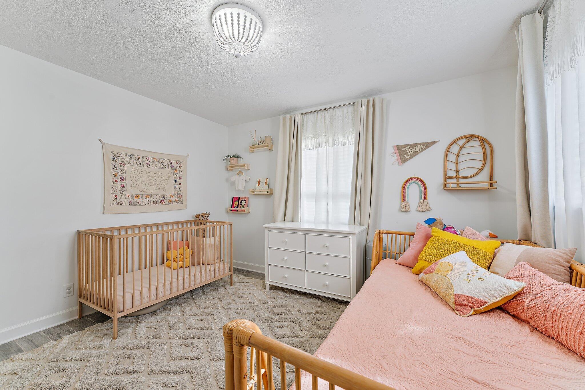 29 SE 8th Avenue