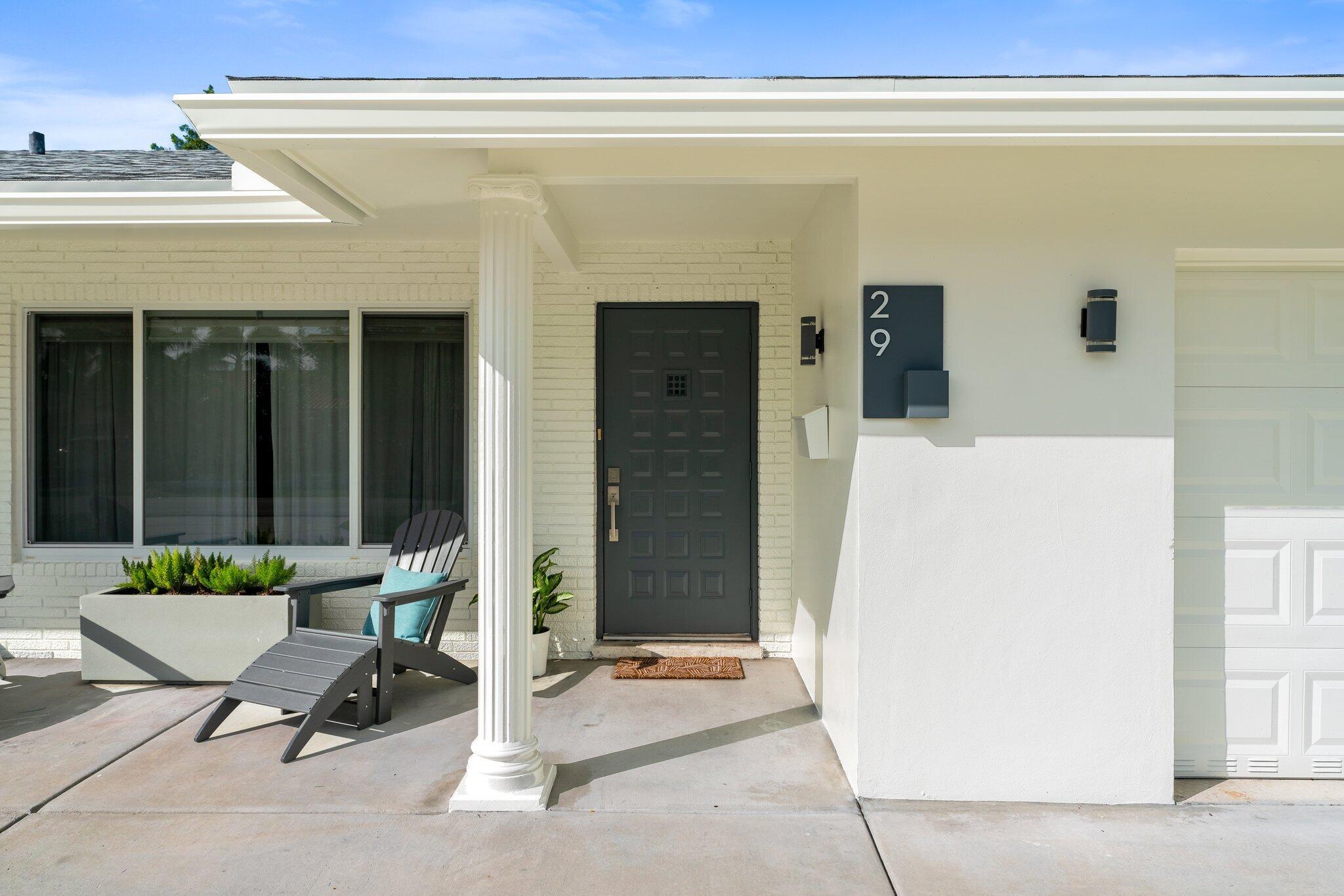 29 SE 8th Avenue