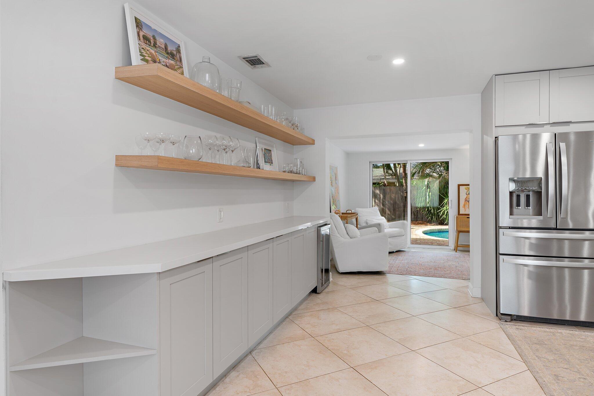 29 SE 8th Avenue