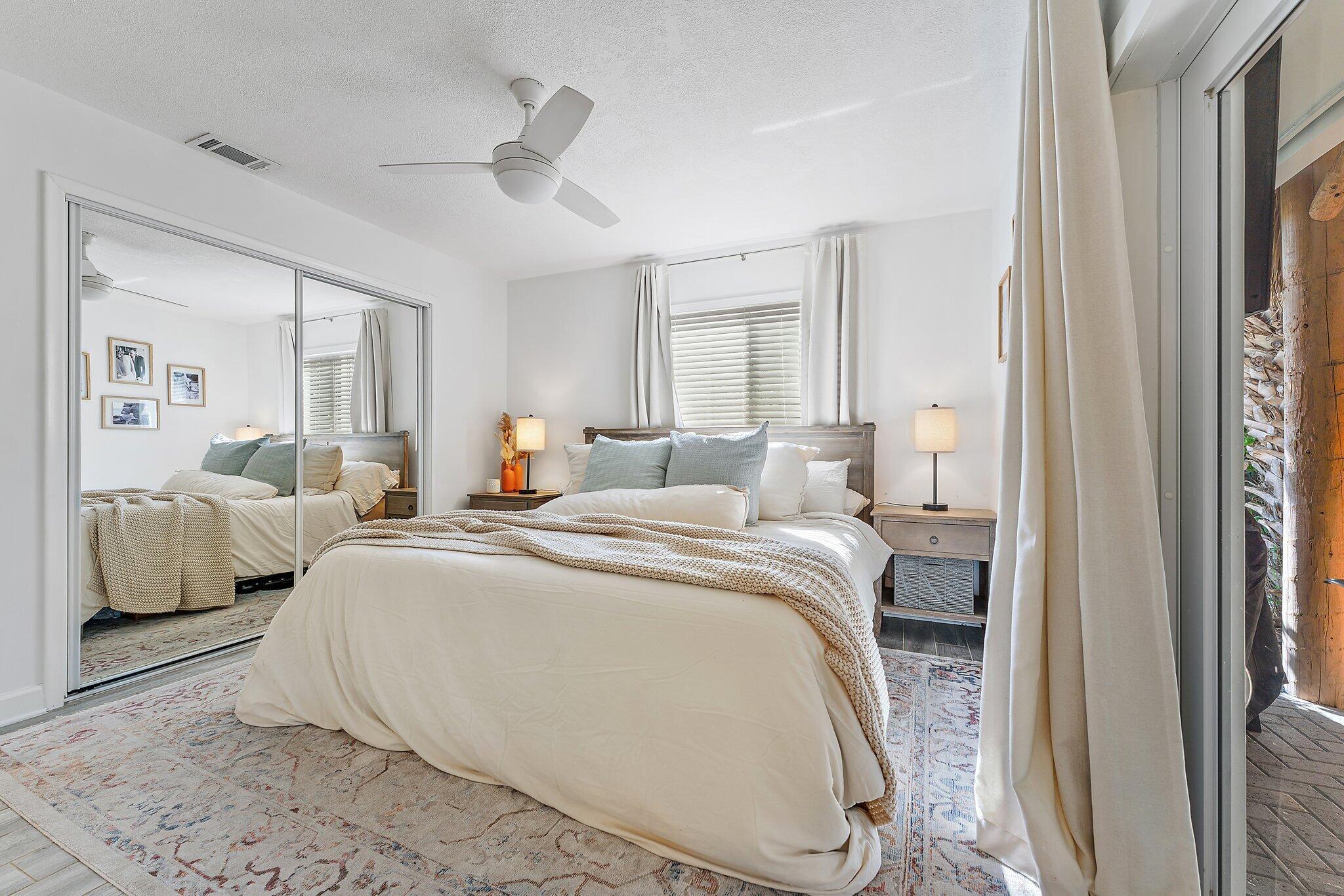 29 SE 8th Avenue