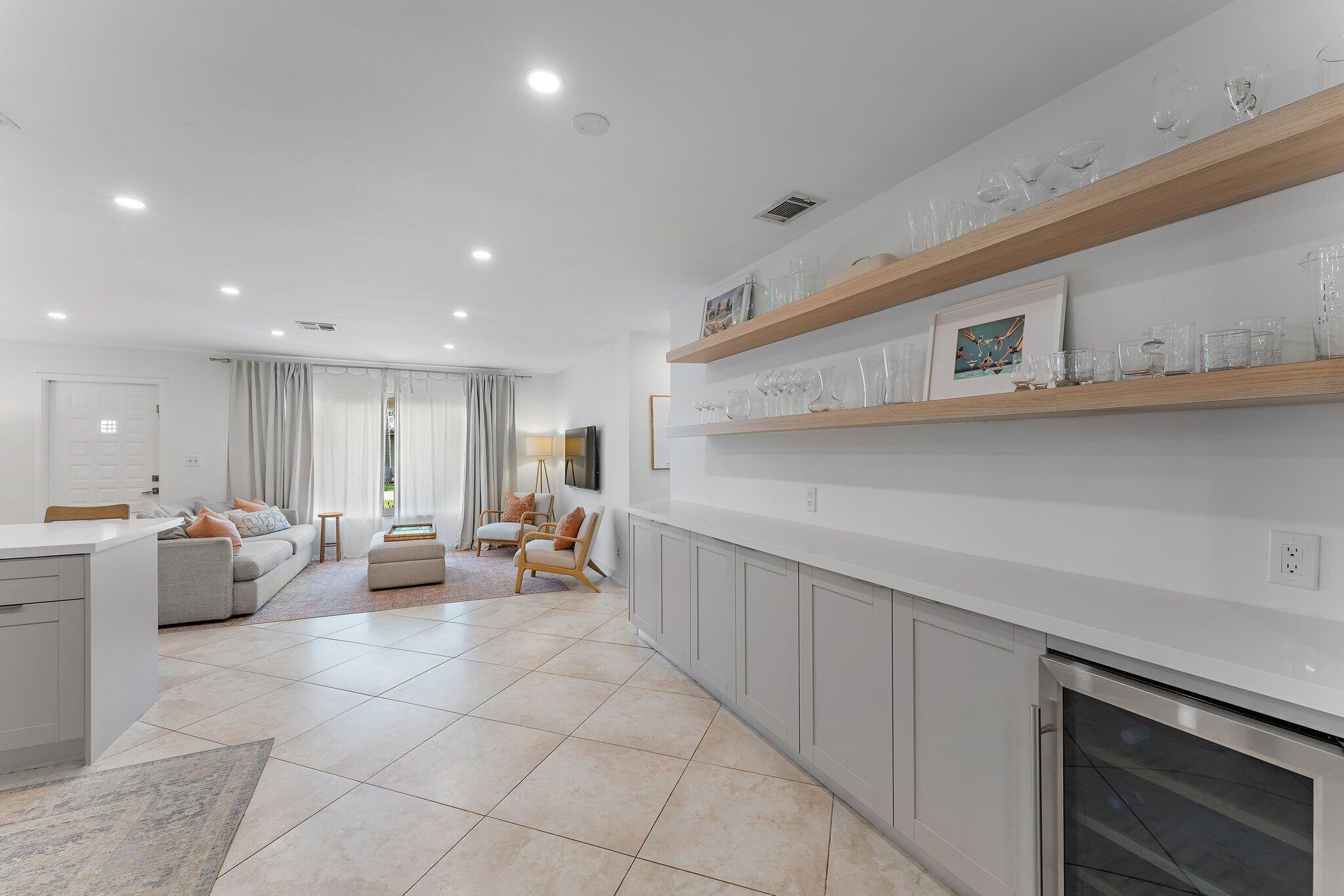 29 SE 8th Avenue