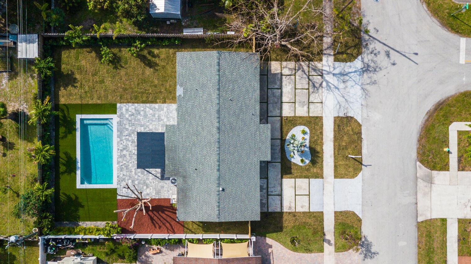 112 SE 14th Street