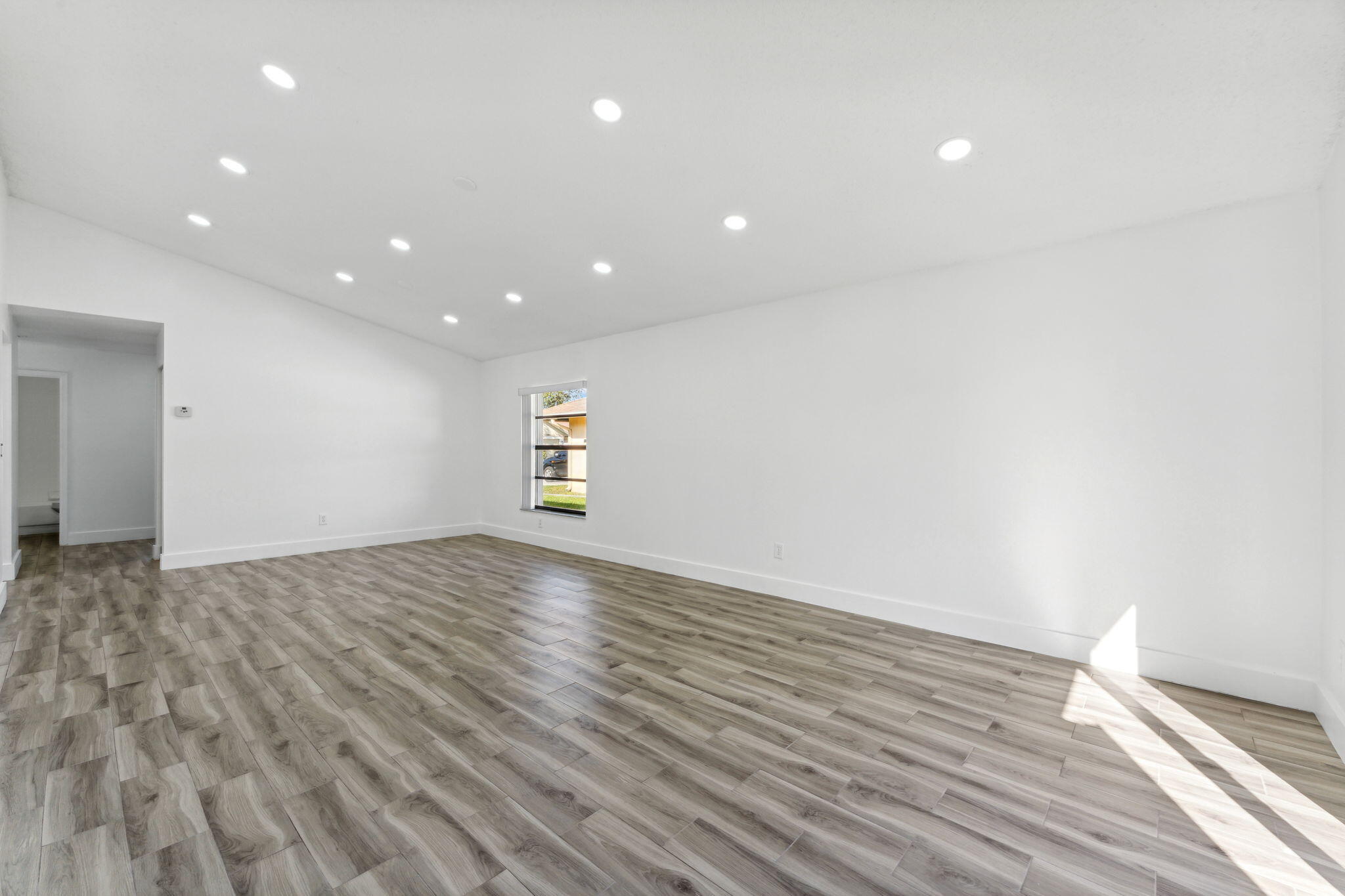 1390 Summit Run Circle