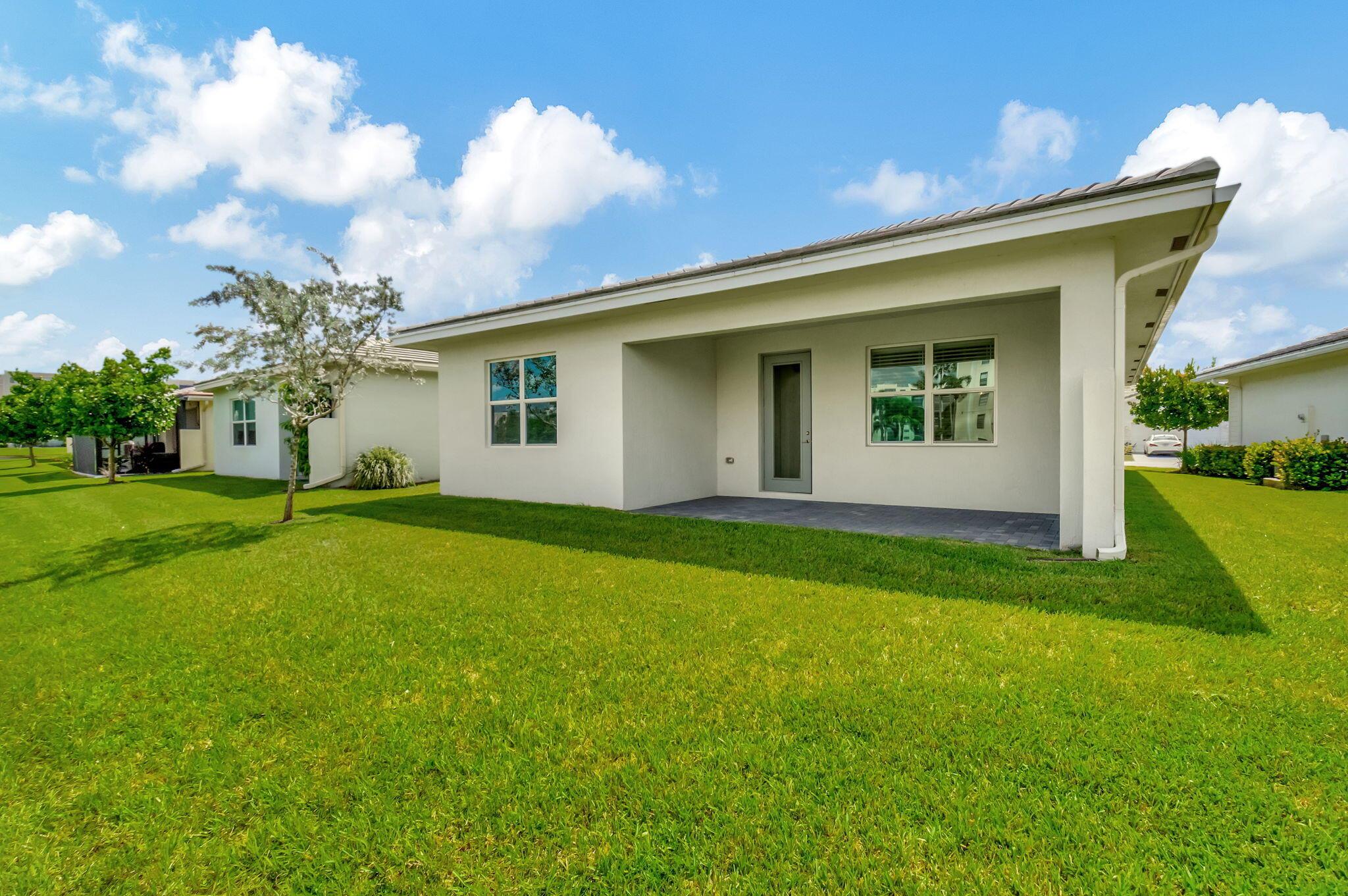 14533 Saco Lake Drive