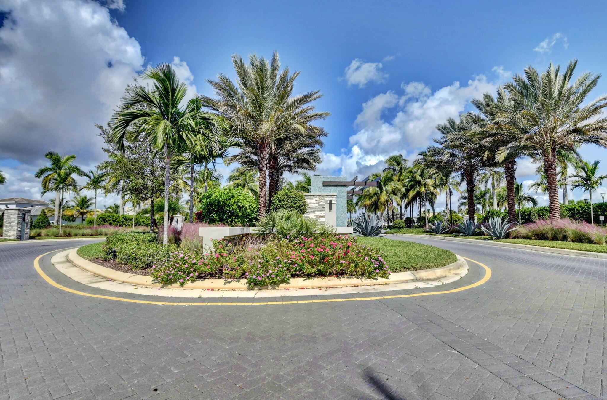 14533 Saco Lake Drive