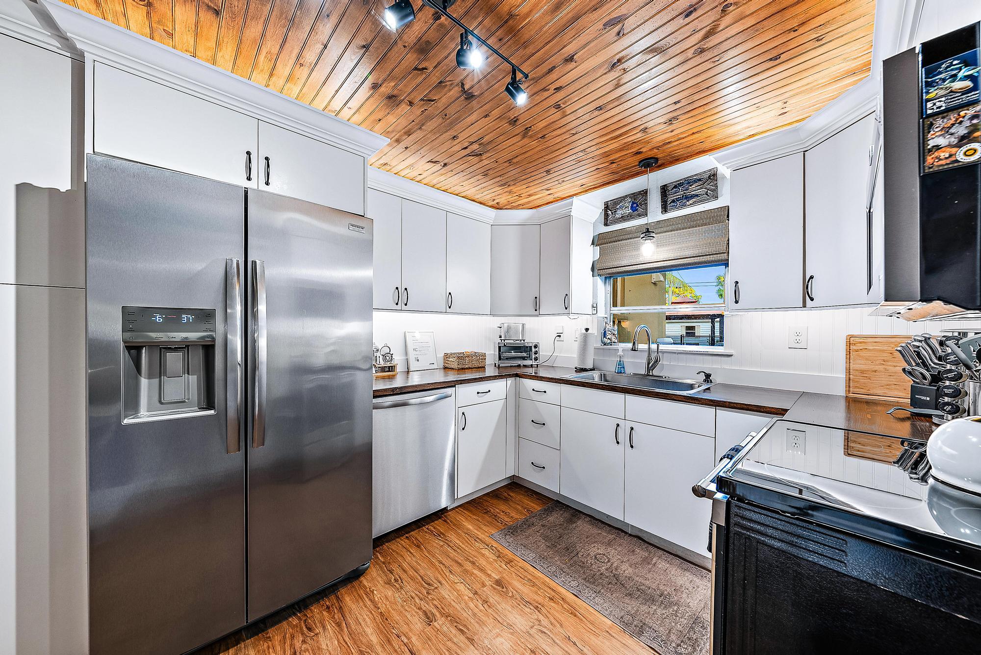 310 2nd Street