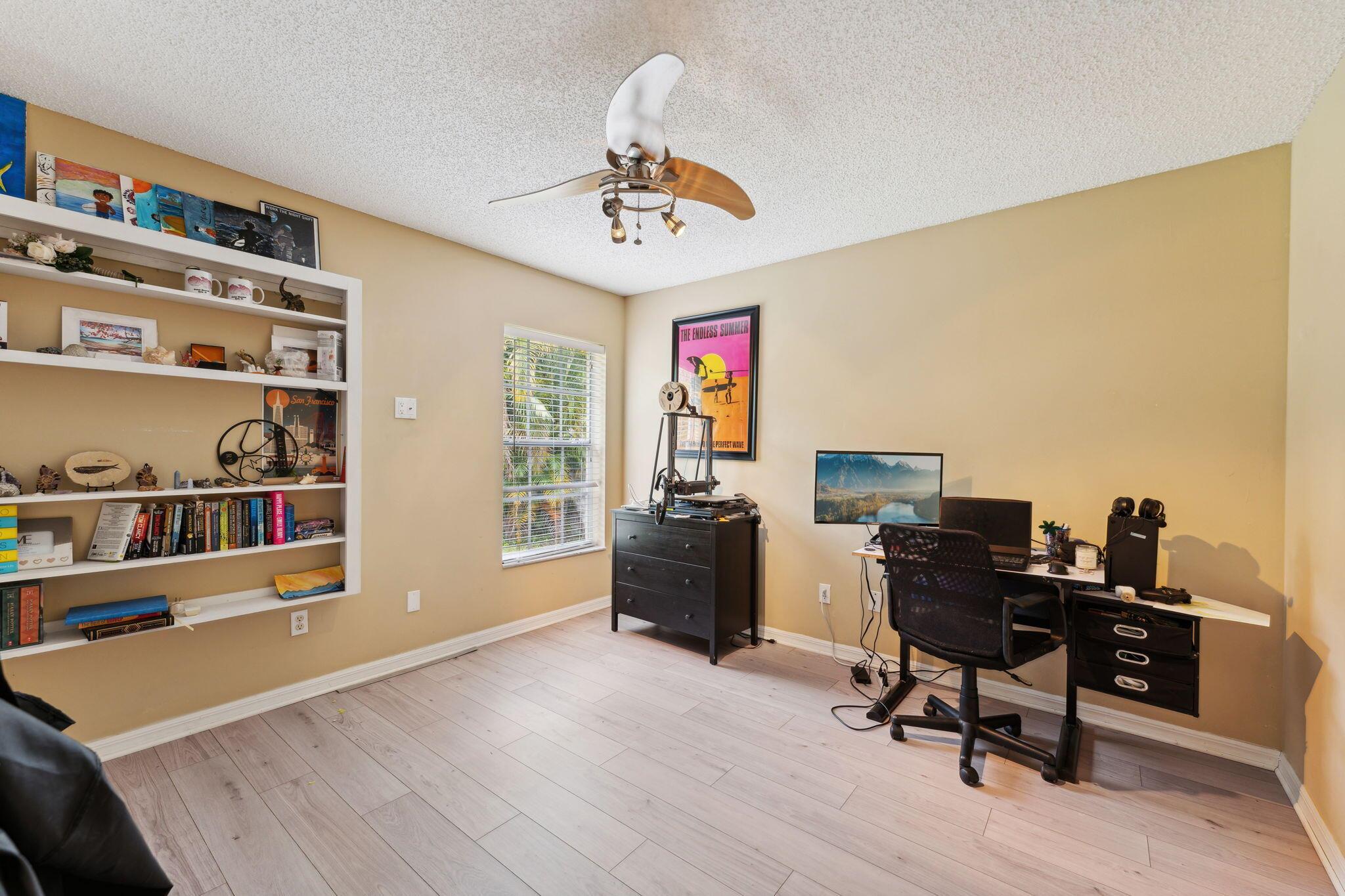 373 SW Majestic Terrace