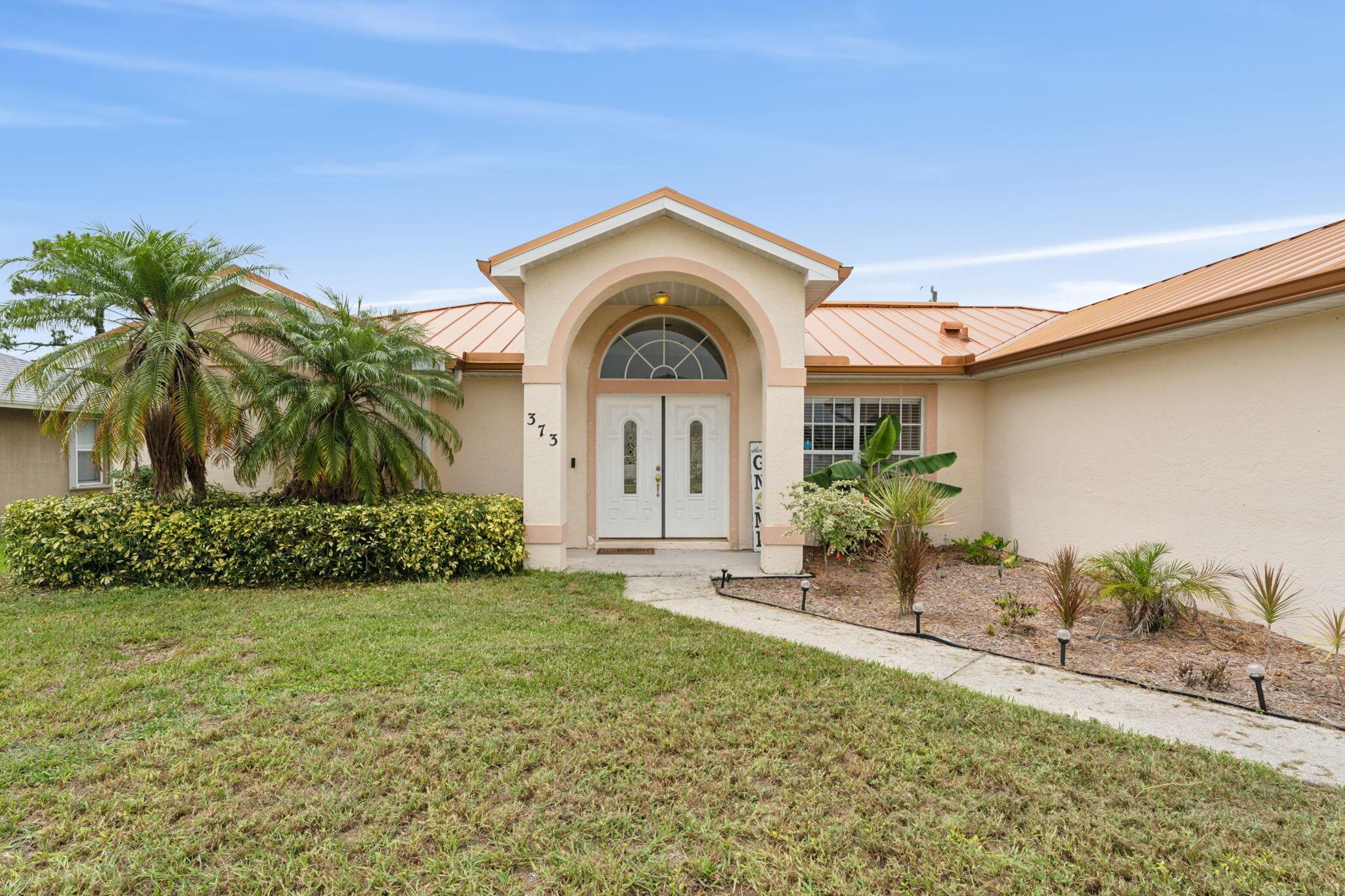 373 SW Majestic Terrace