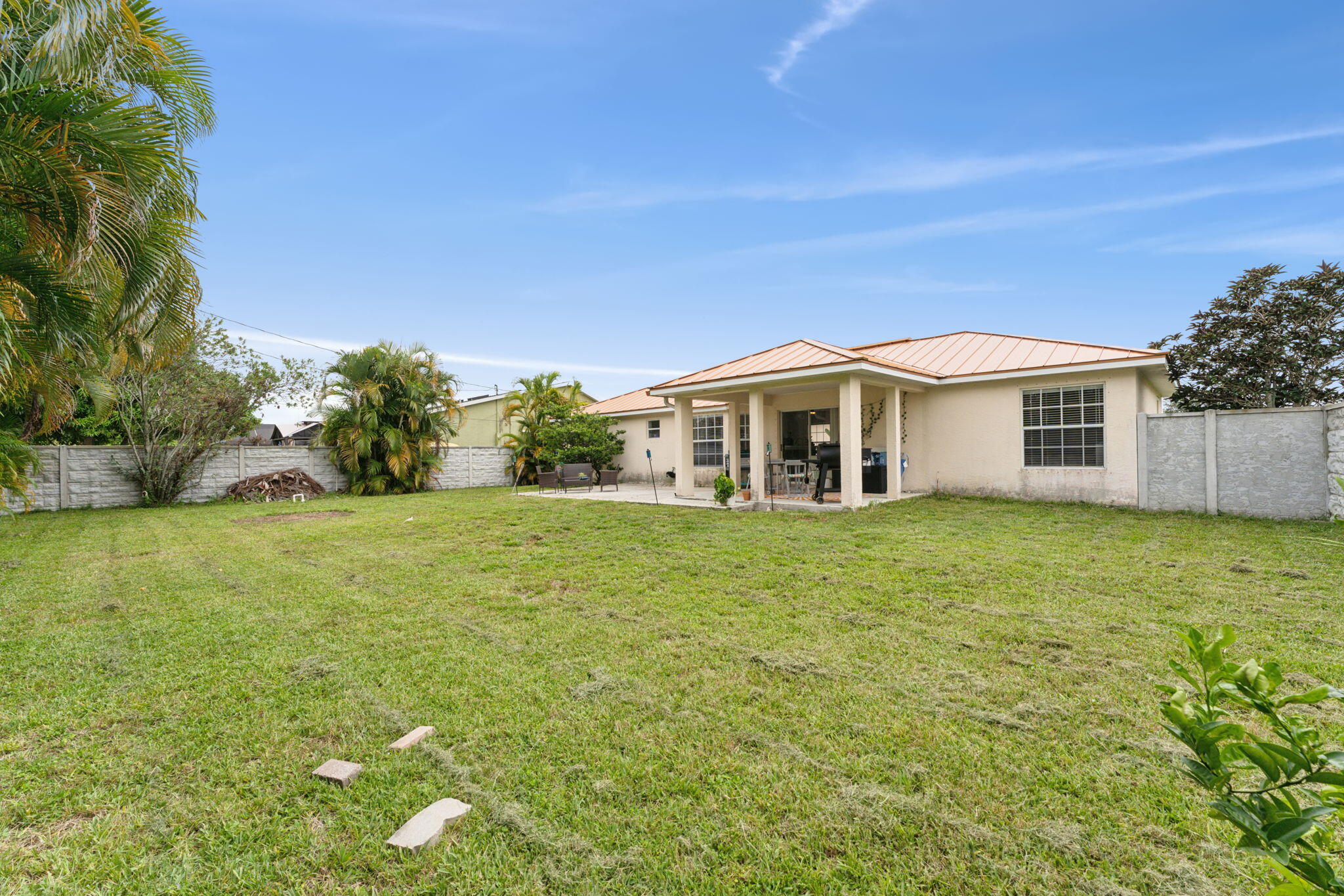 373 SW Majestic Terrace