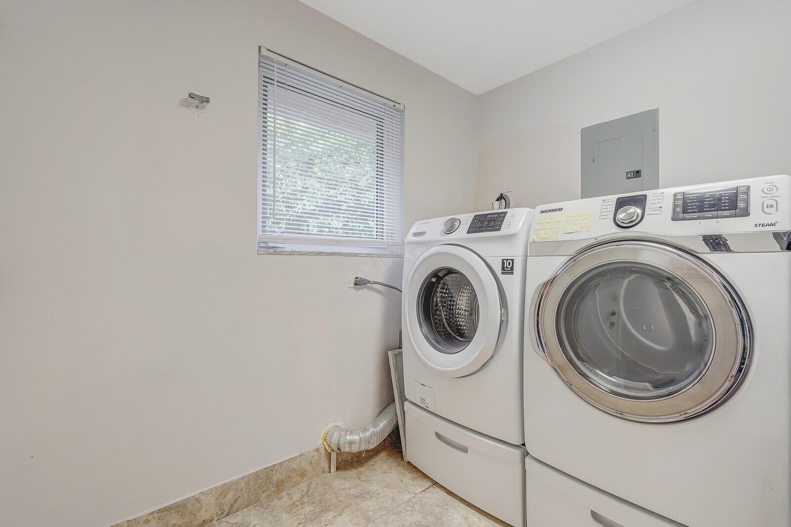 1491 NE 57th Place