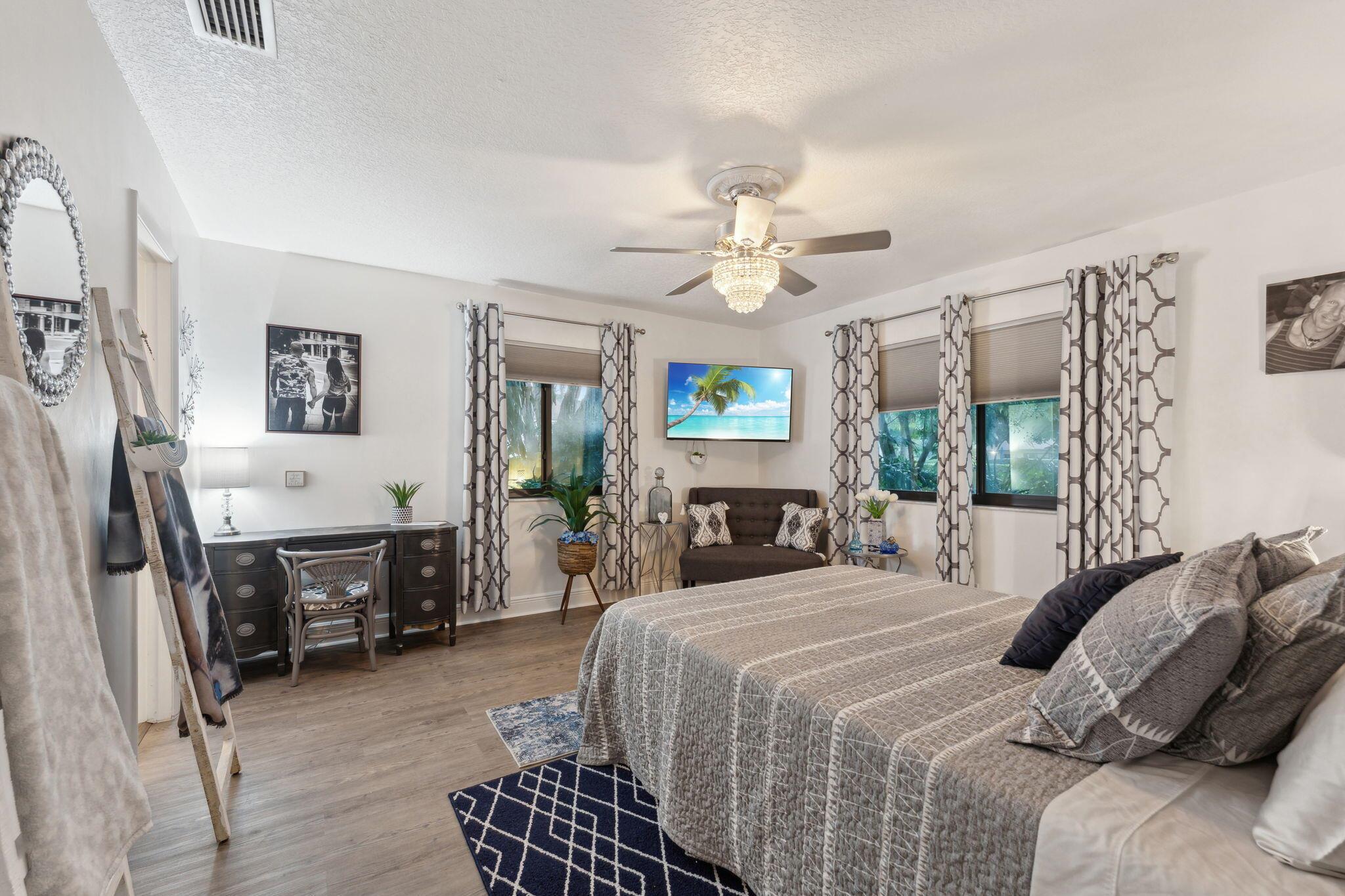 14616 Bonaire Boulevard