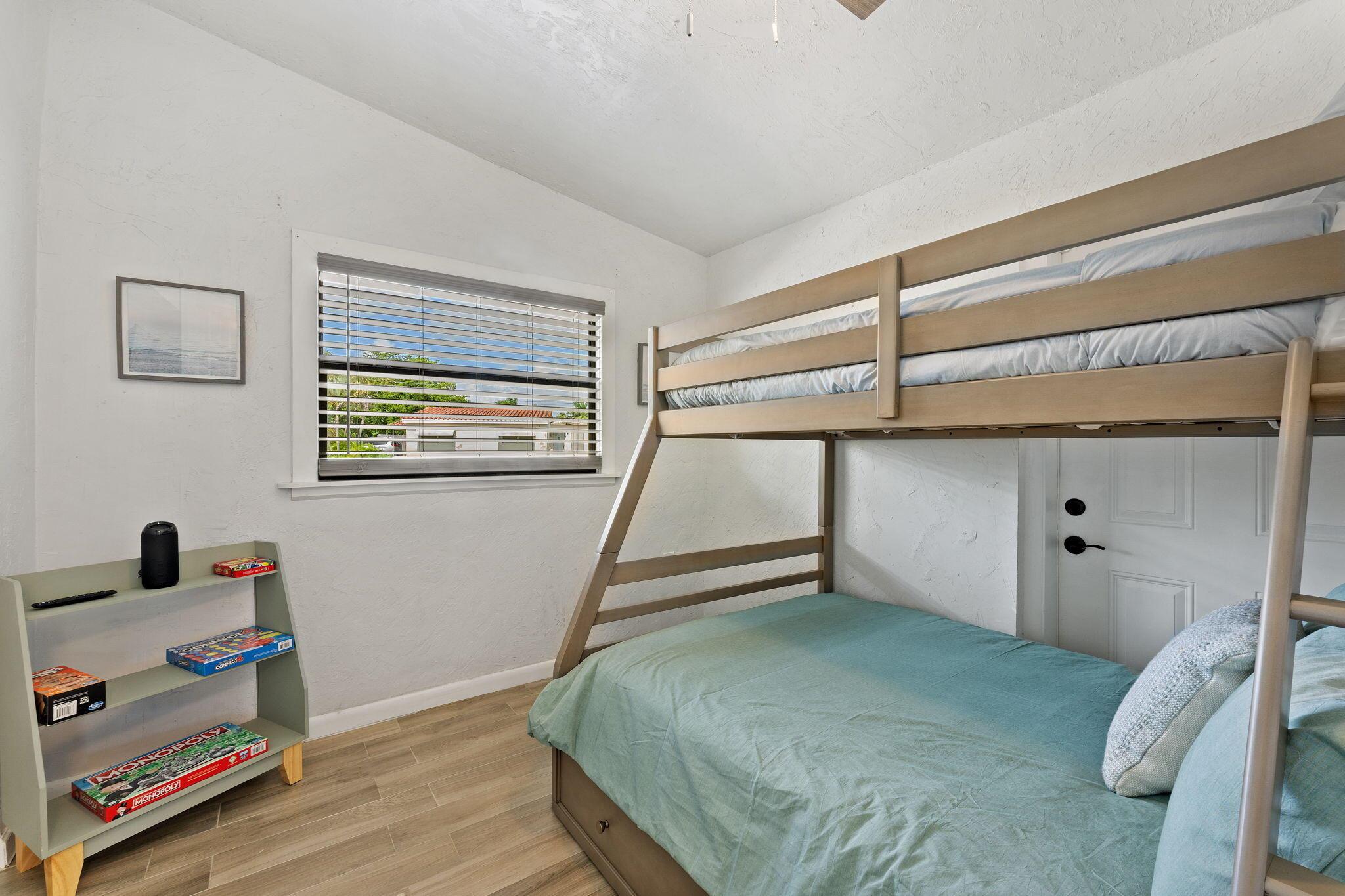 3470 SW 15th Court