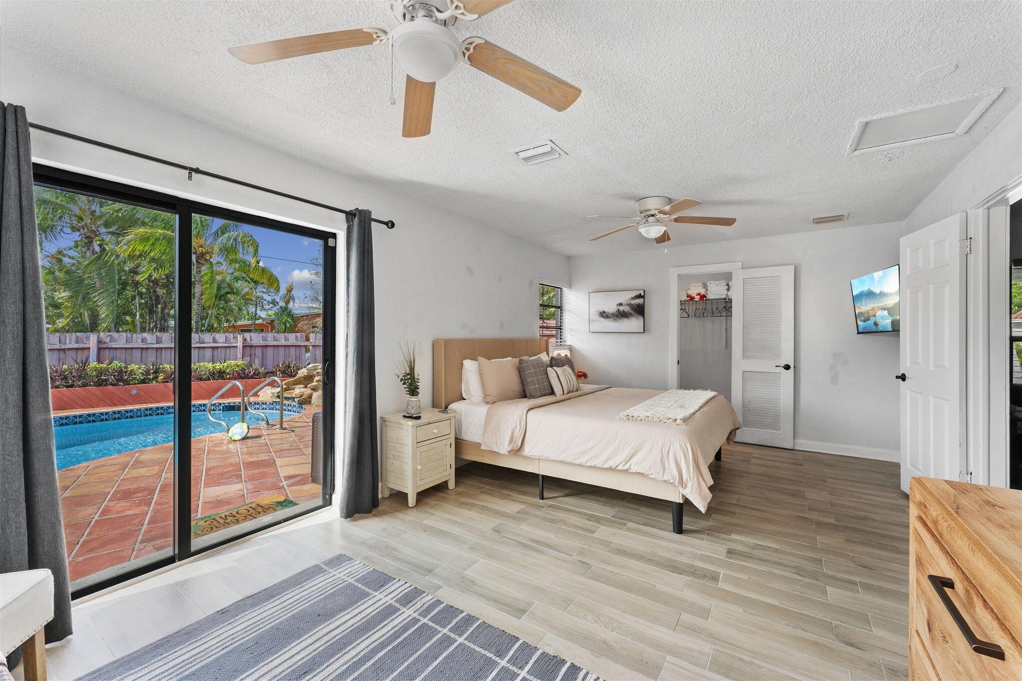 3470 SW 15th Court