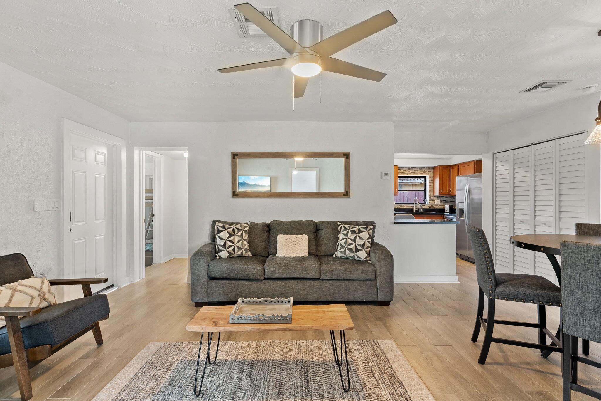 3470 SW 15th Court