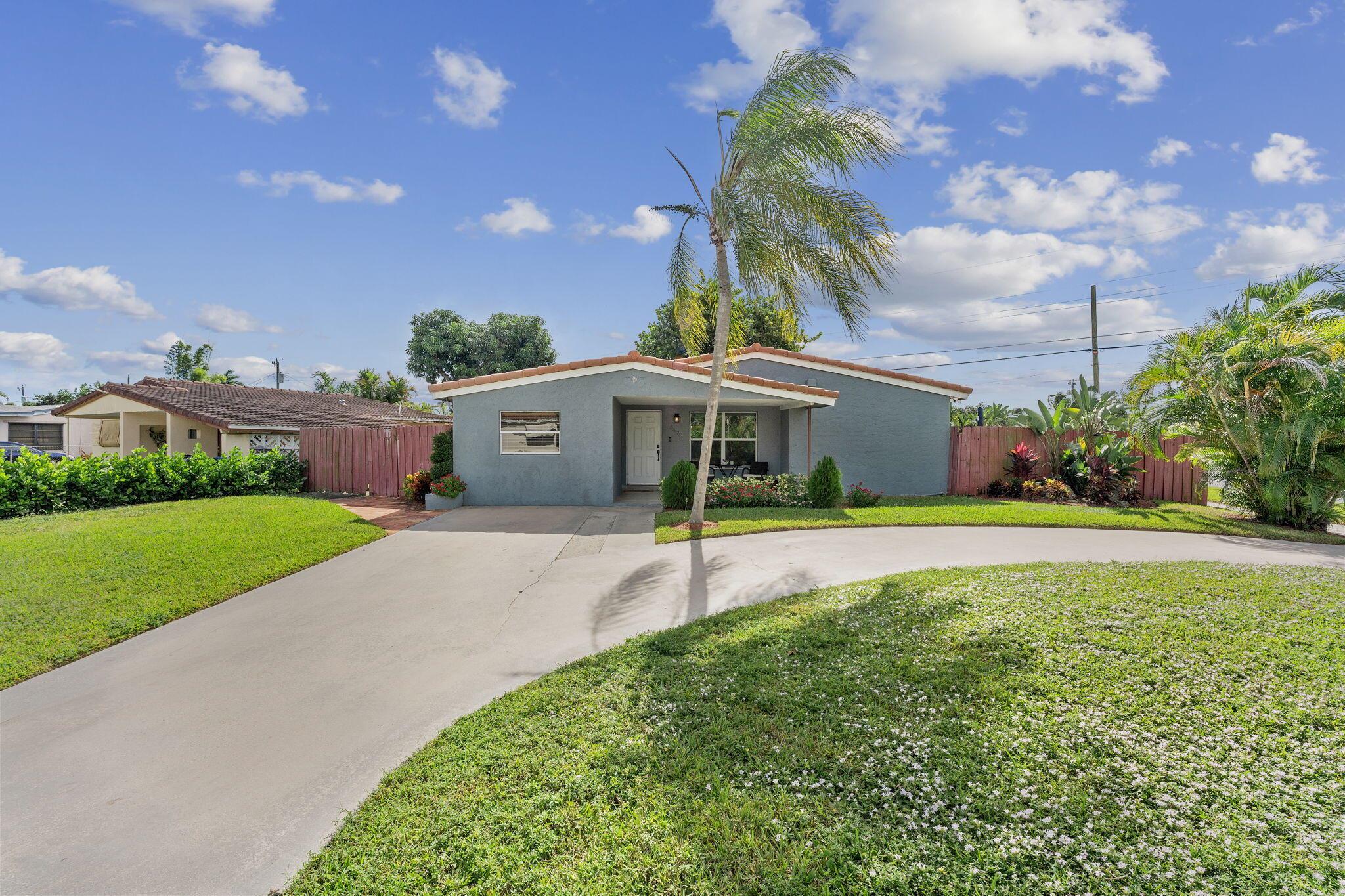 3470 SW 15th Court