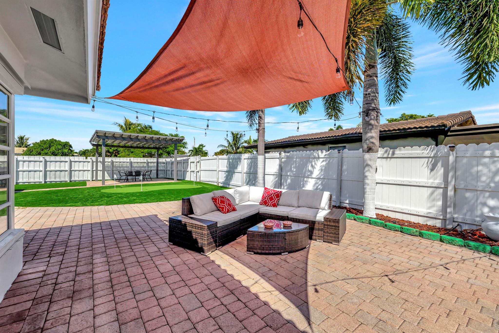 1101 SE 10th Street