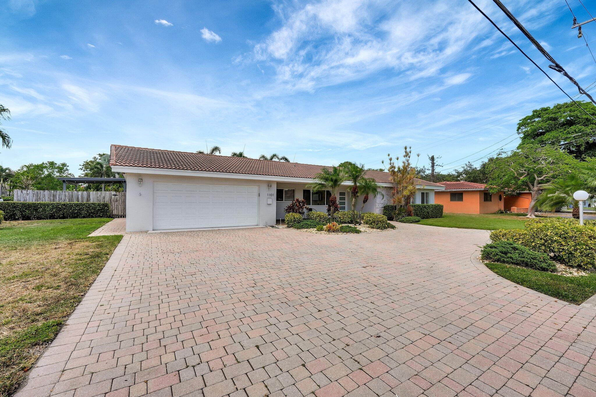 1101 SE 10th Street