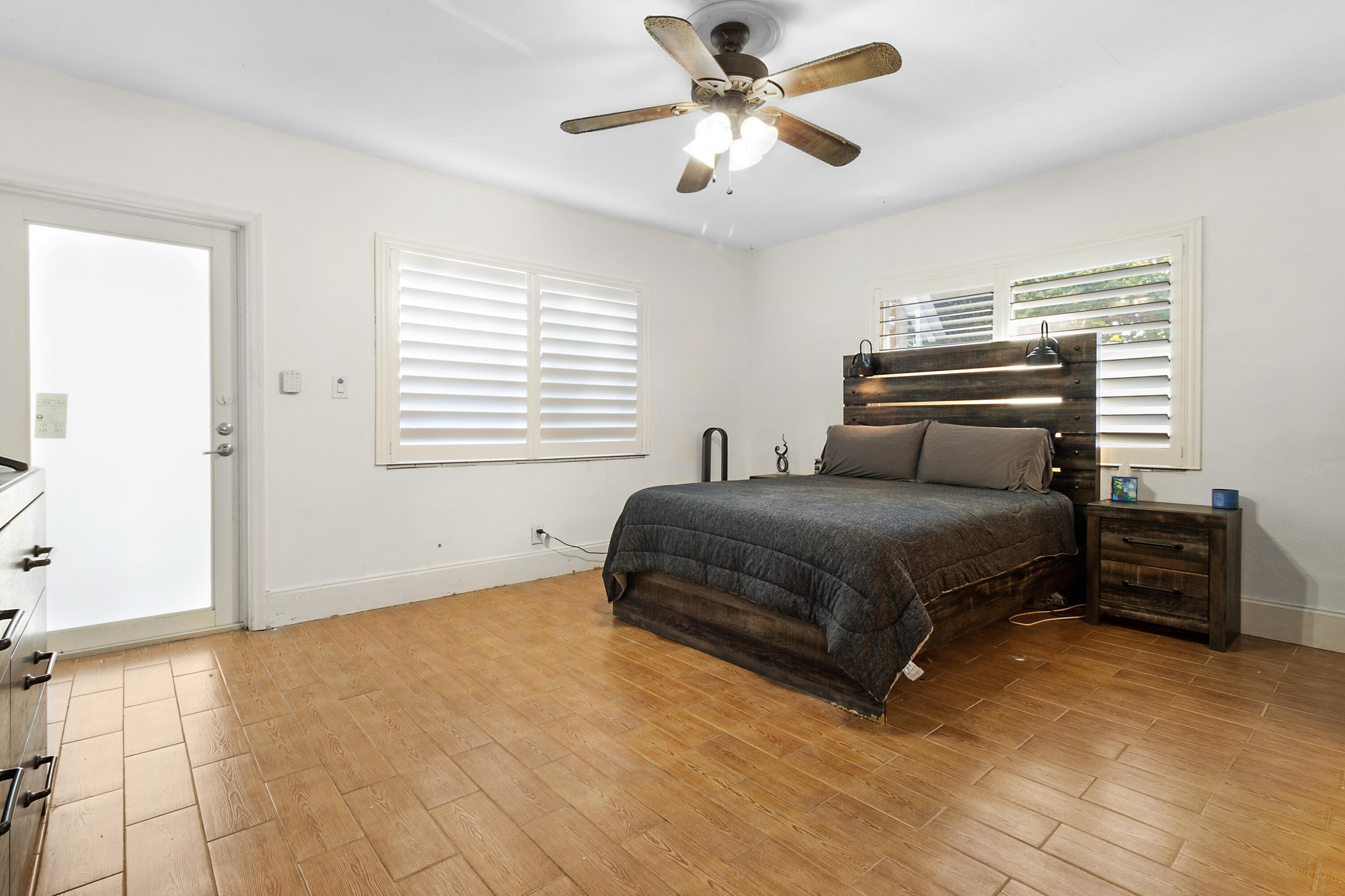 1501 NE 17th Street