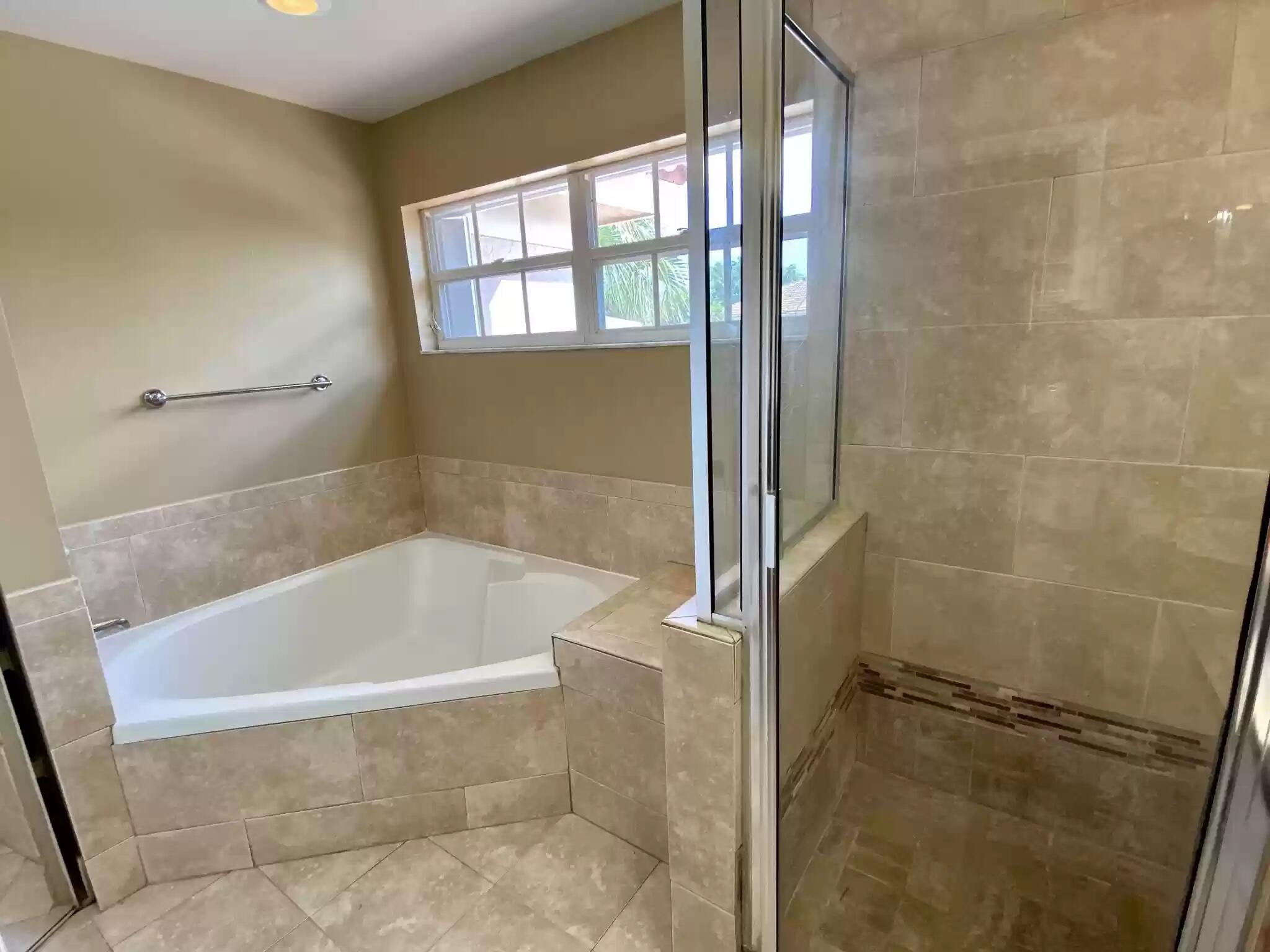 10765 Cypress Lake Terrace