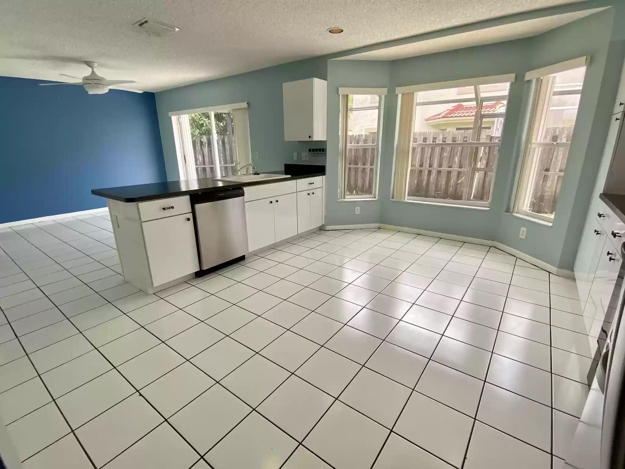 10765 Cypress Lake Terrace