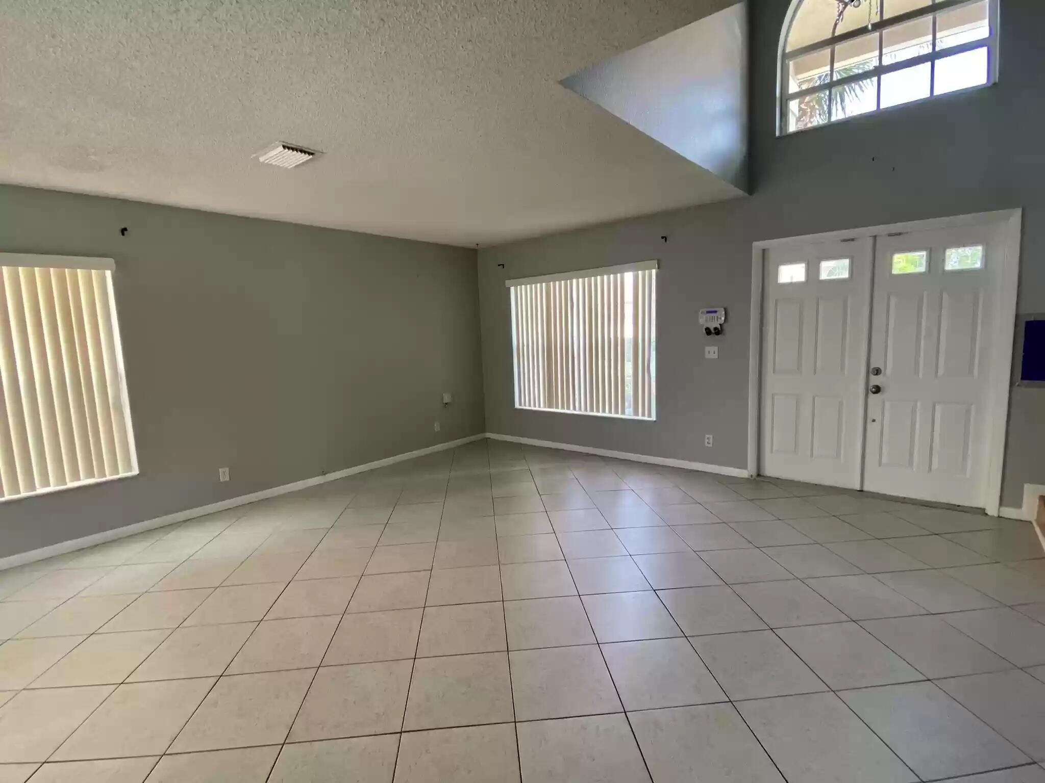 10765 Cypress Lake Terrace