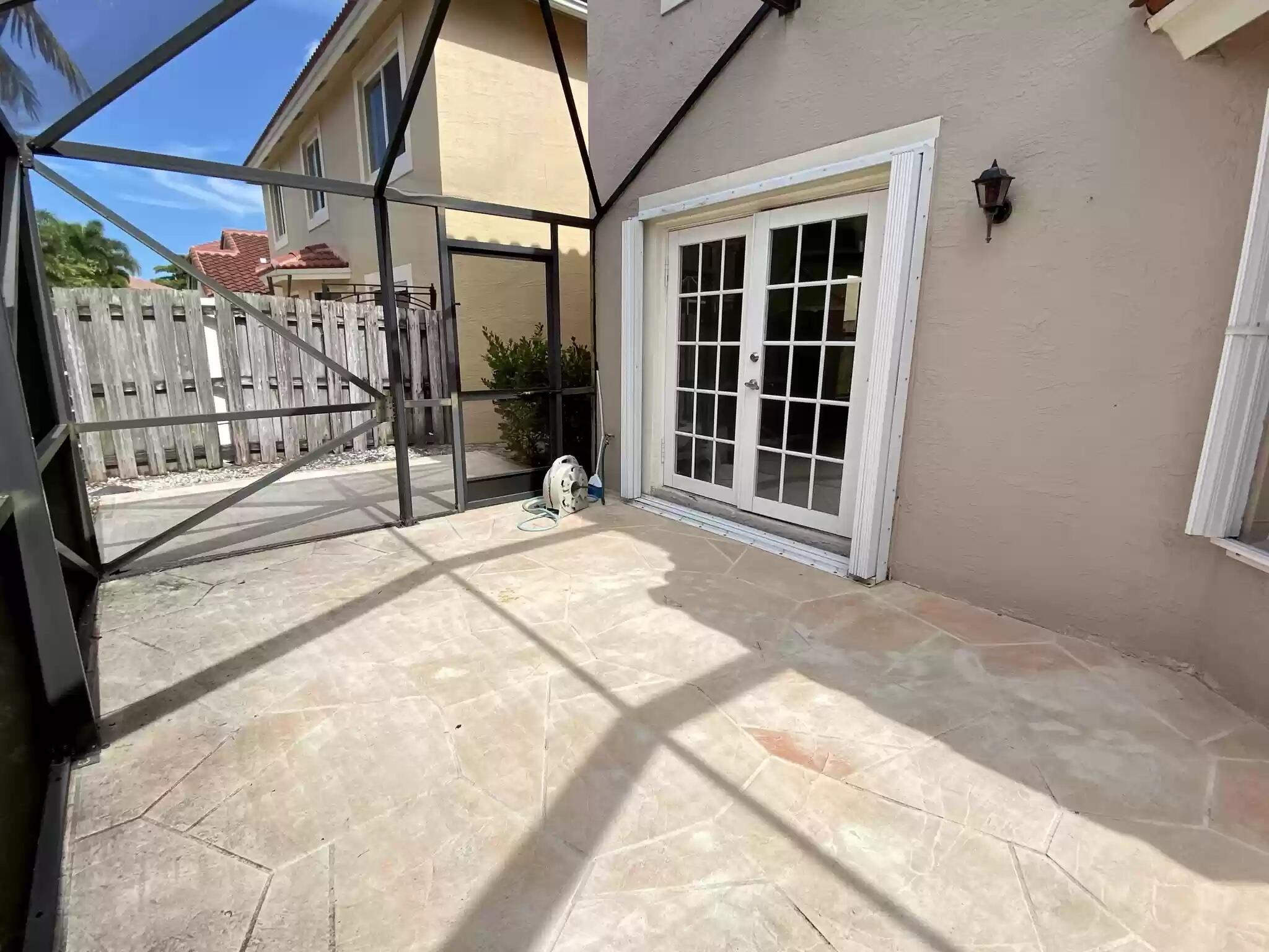 10765 Cypress Lake Terrace