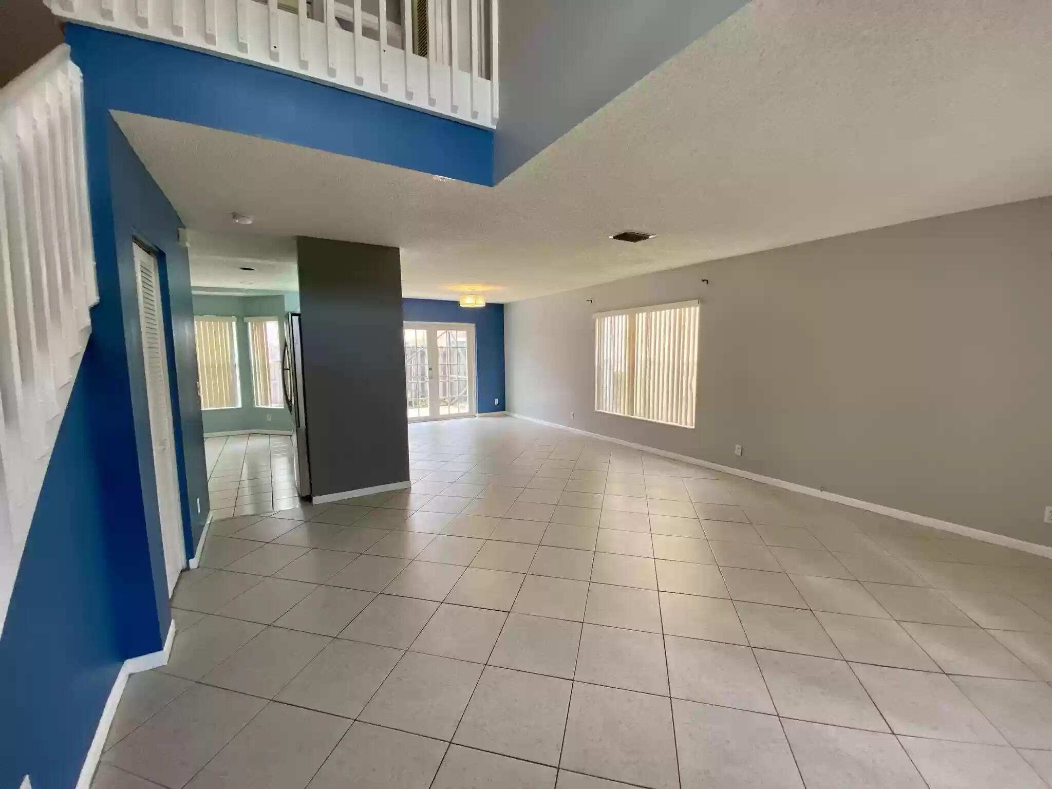 10765 Cypress Lake Terrace