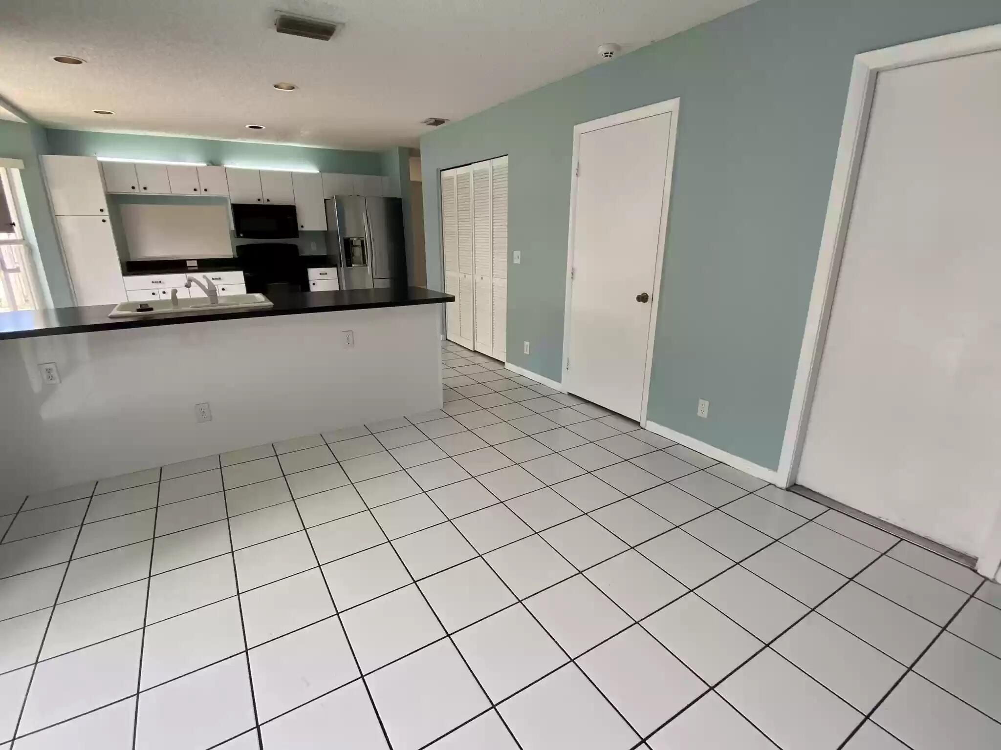 10765 Cypress Lake Terrace