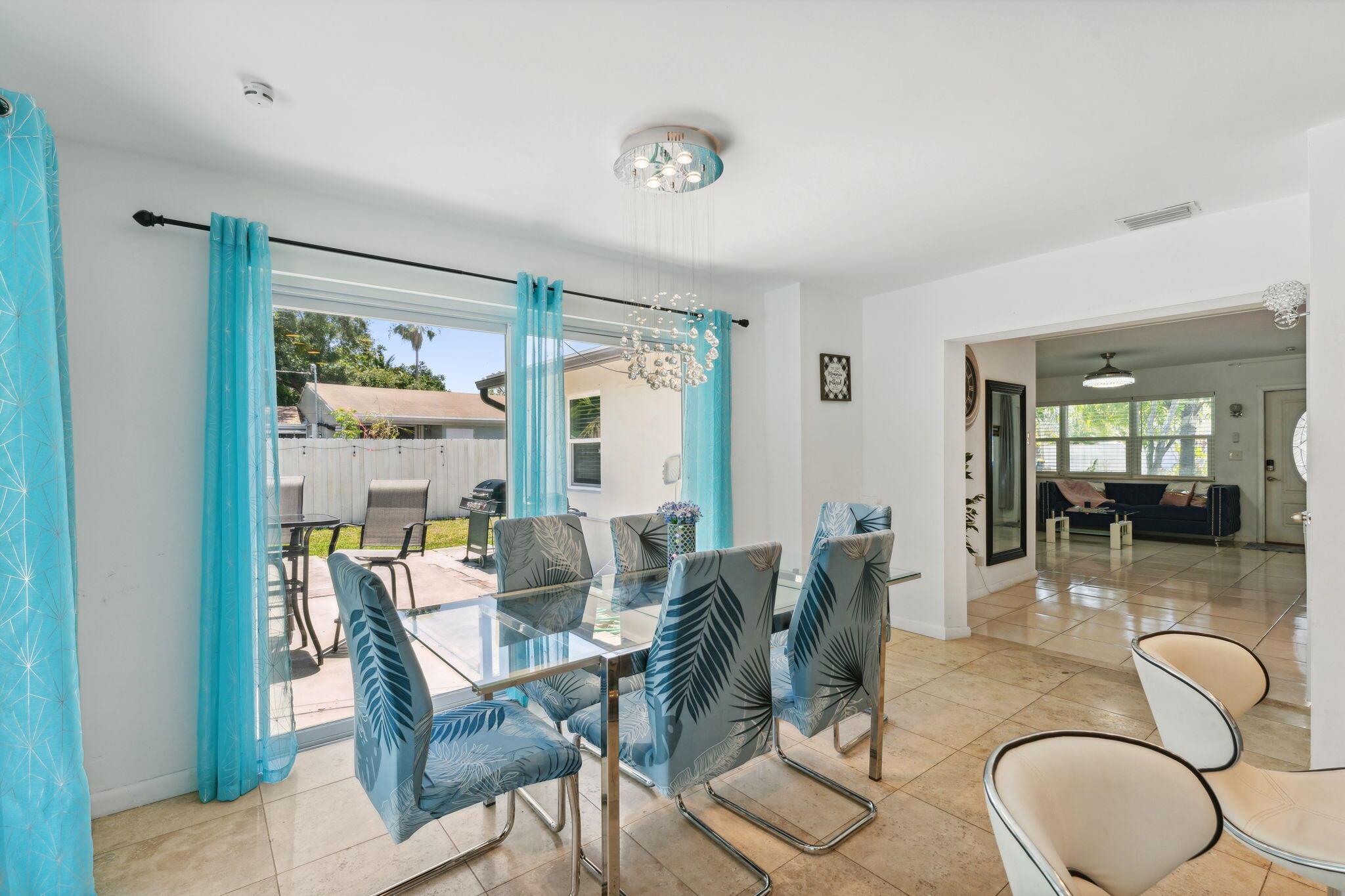 254 SW 8th Street