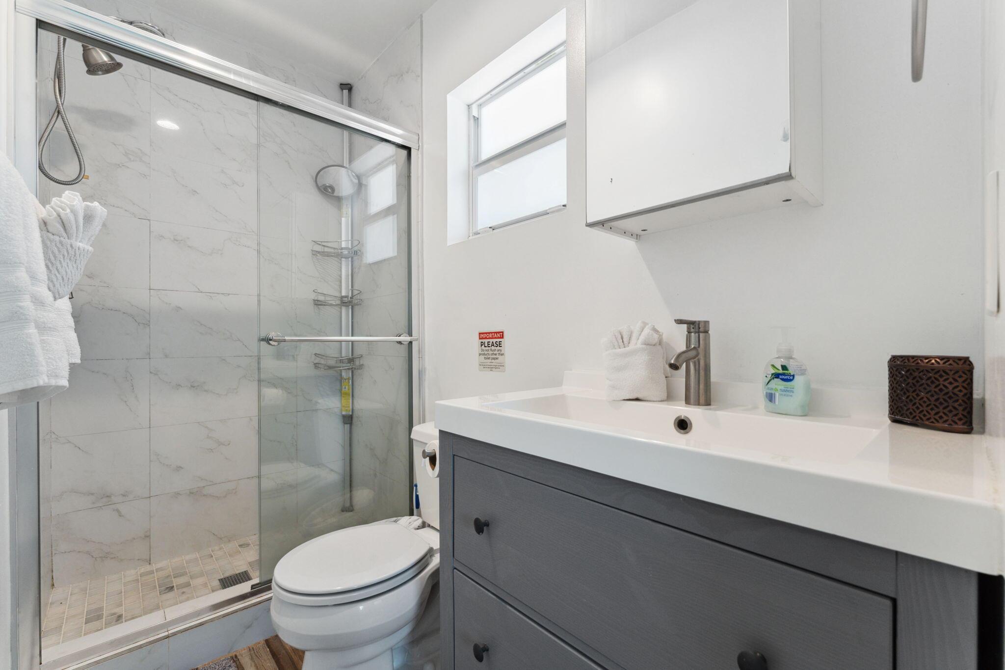 254 SW 8th Street