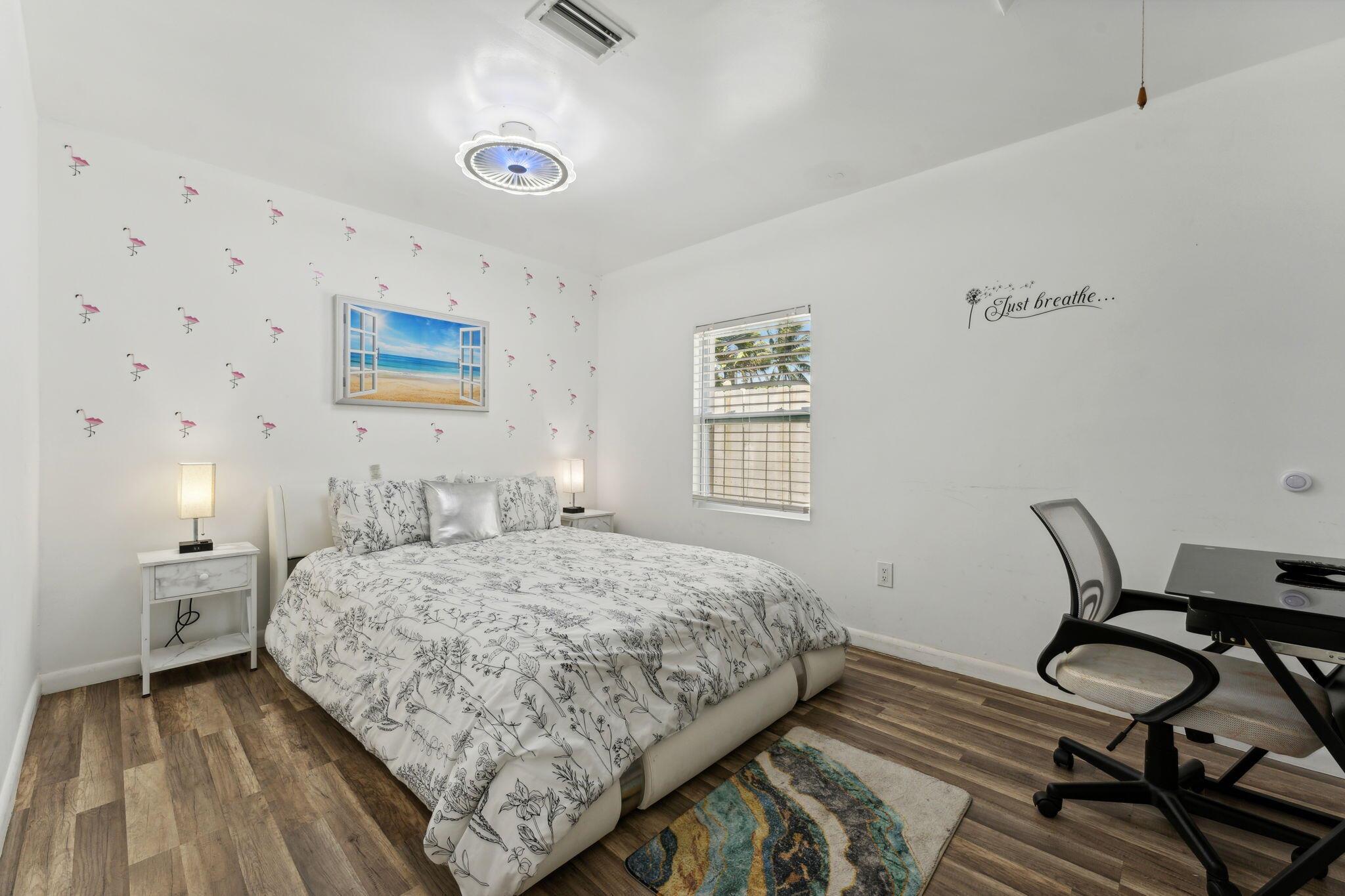 254 SW 8th Street