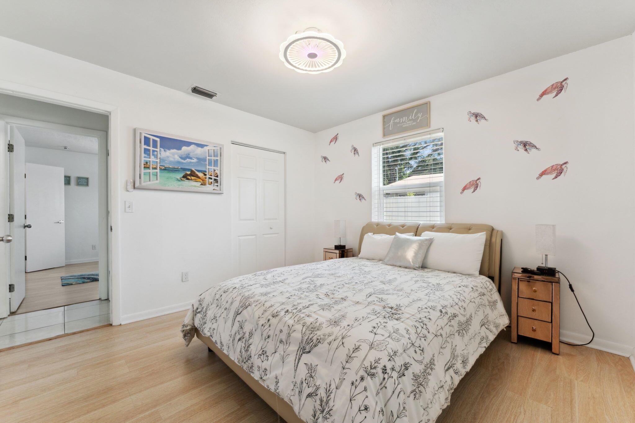254 SW 8th Street