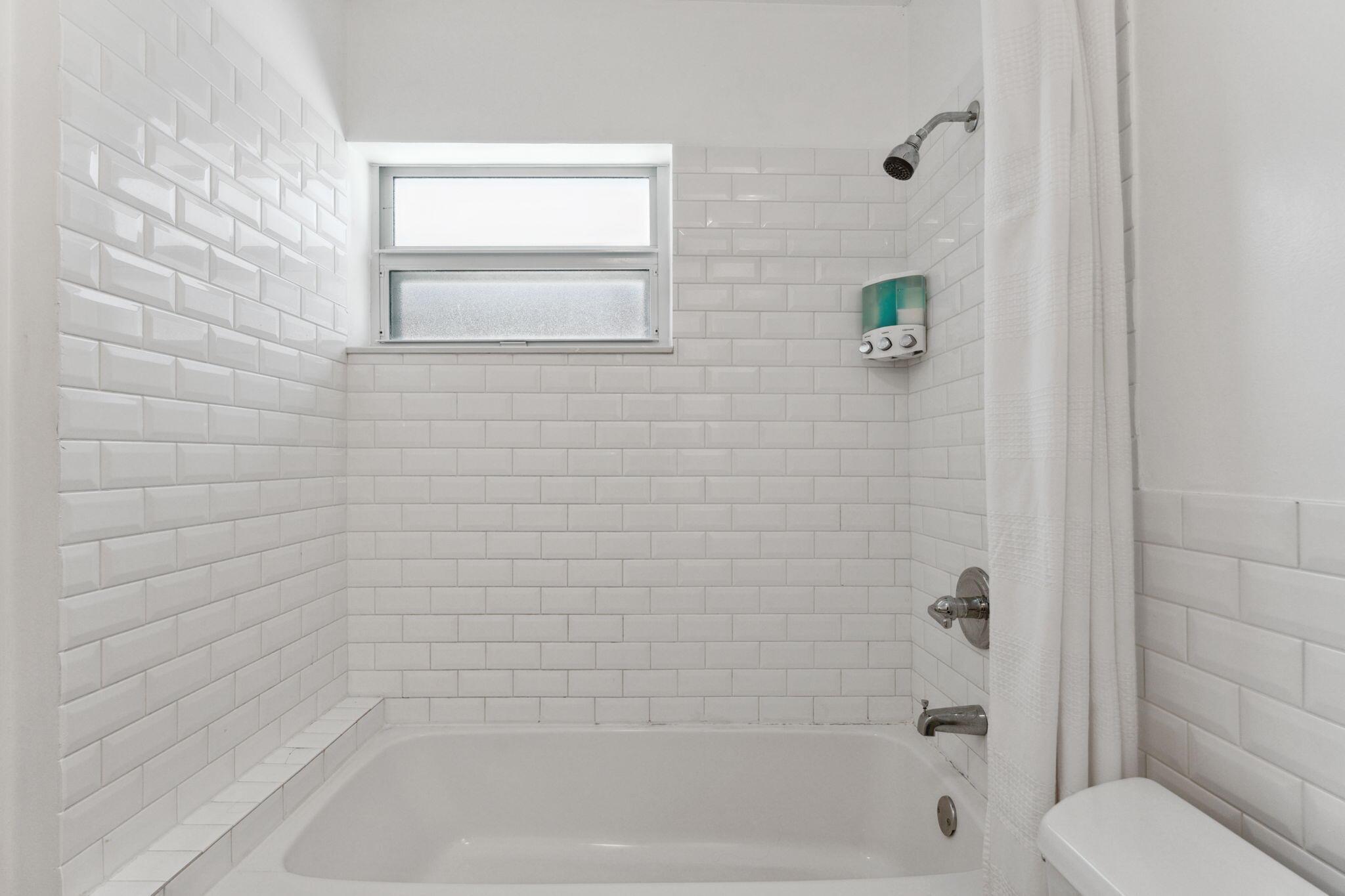 254 SW 8th Street