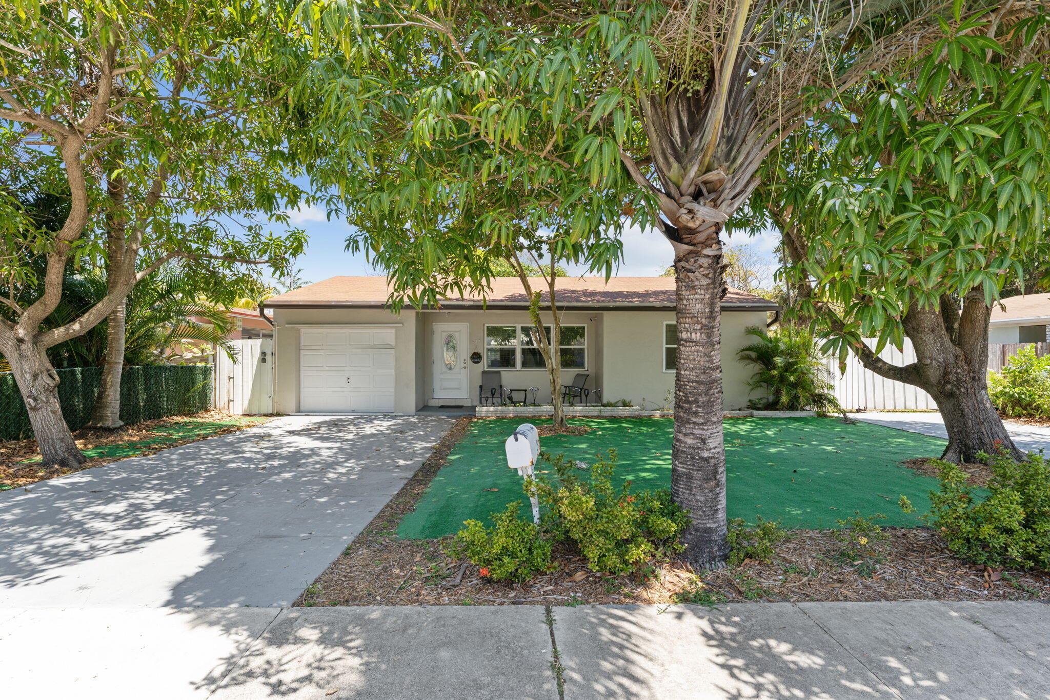 254 SW 8th Street
