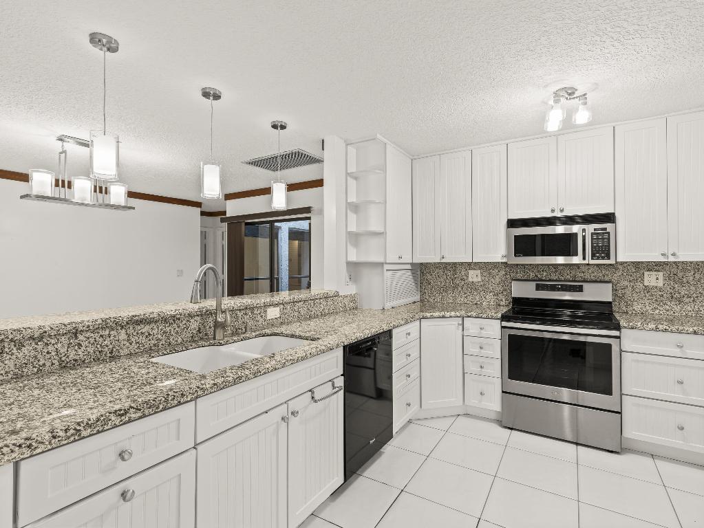 732 Camino Gardens Lane