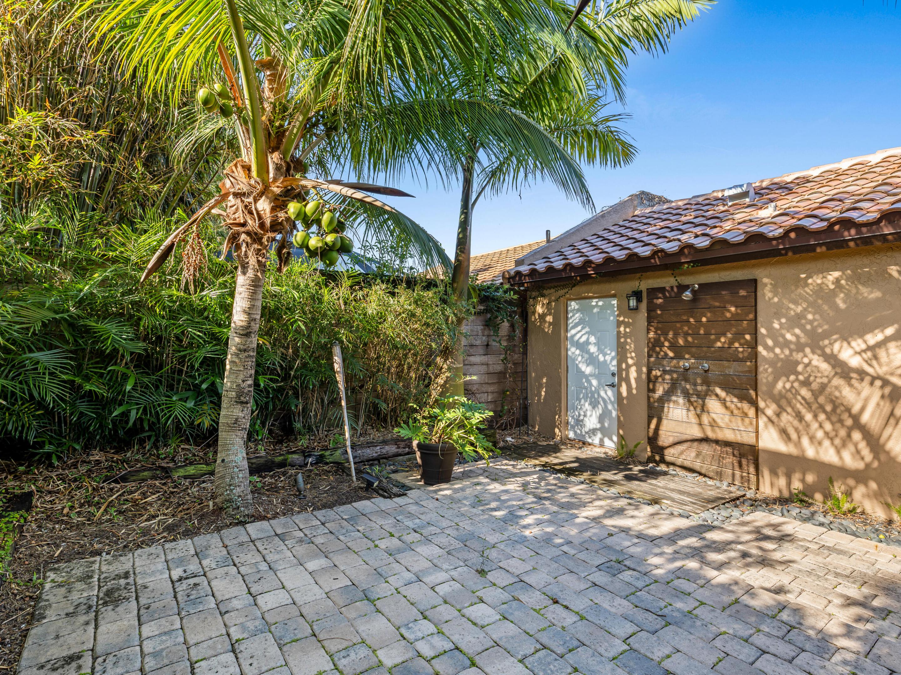 732 Camino Gardens Lane