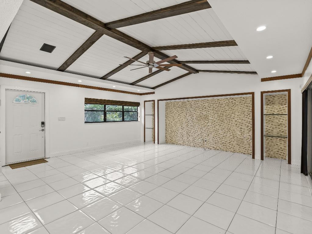 732 Camino Gardens Lane