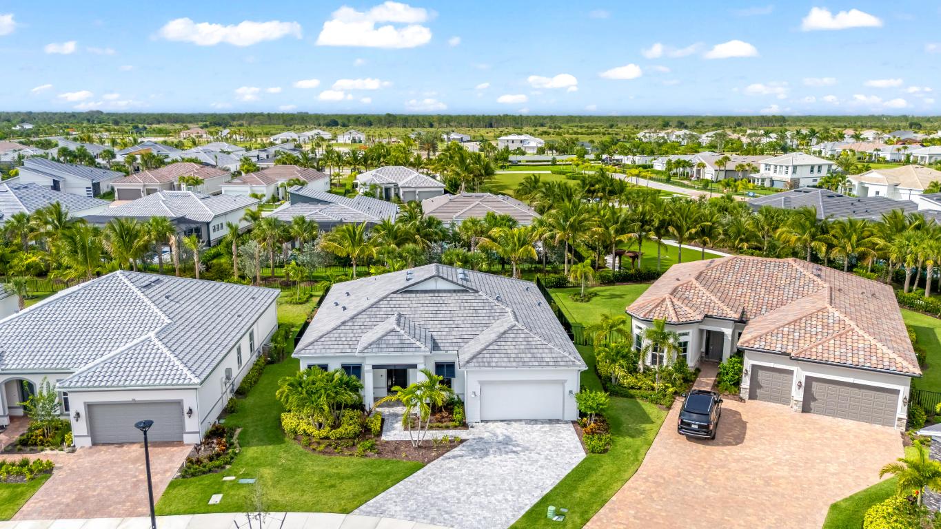 10803 Stellar Circle