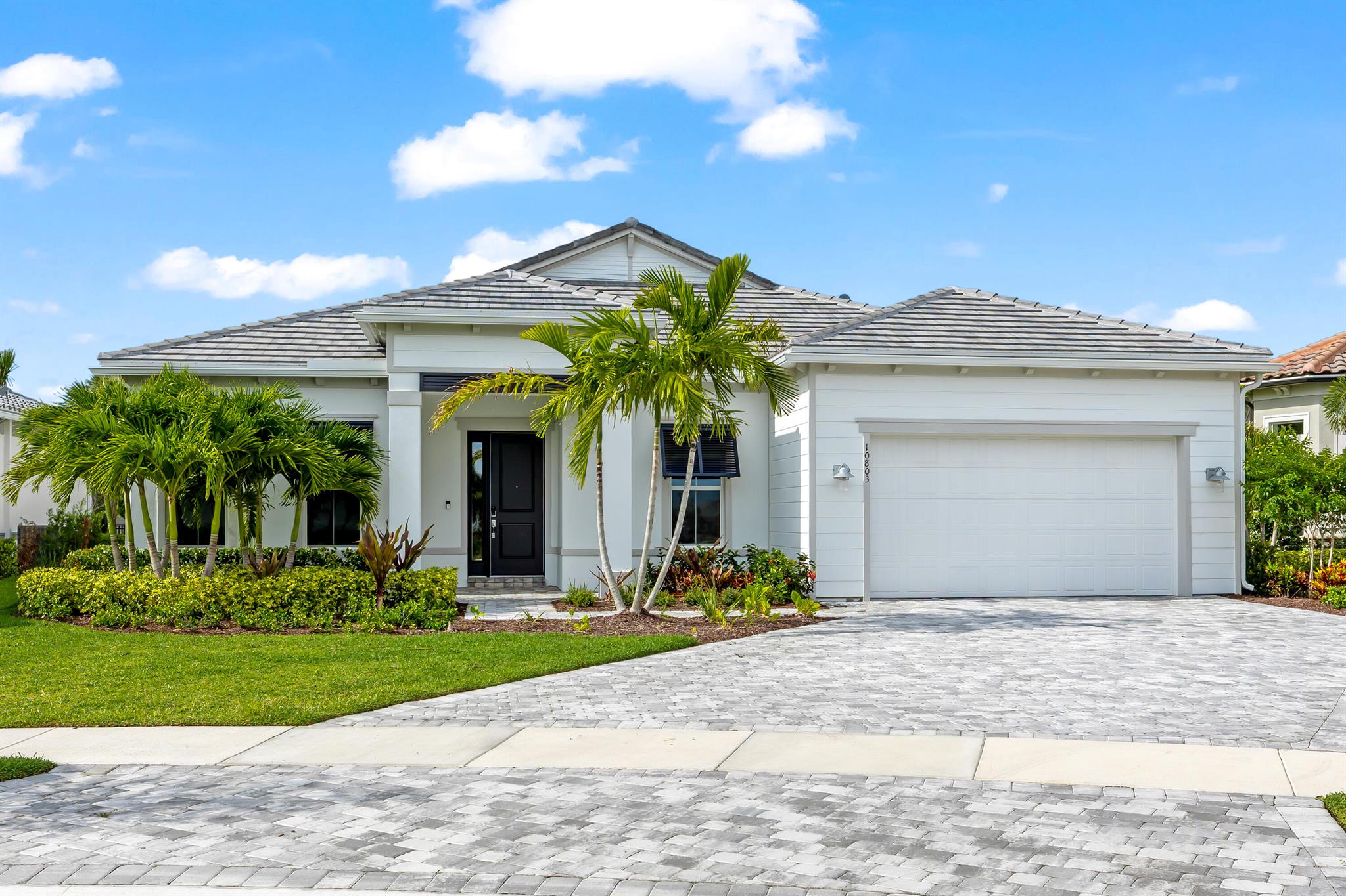 10803 Stellar Circle