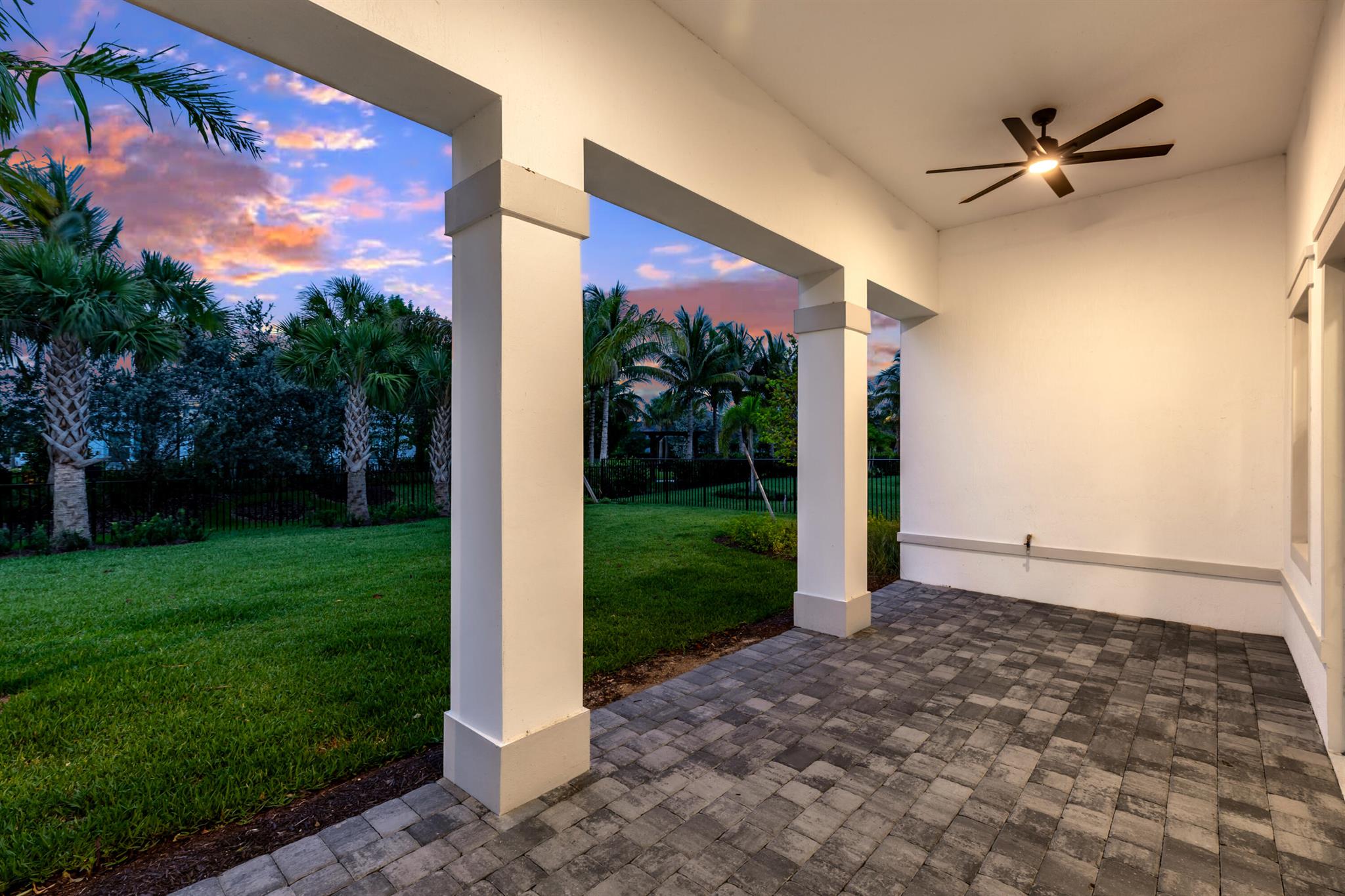 10803 Stellar Circle